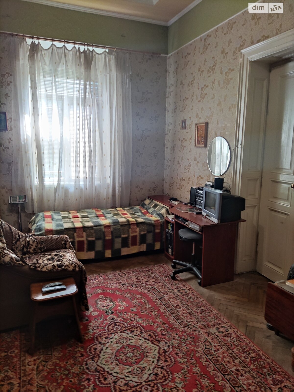Продажа четырехкомнатной квартиры в Львове, на ул. Руставели Шота 34, район Центр фото 1 Продажа четырехкомнатной квартиры в Львове, на ул. Руставели Шота 34, район Центр фото 1