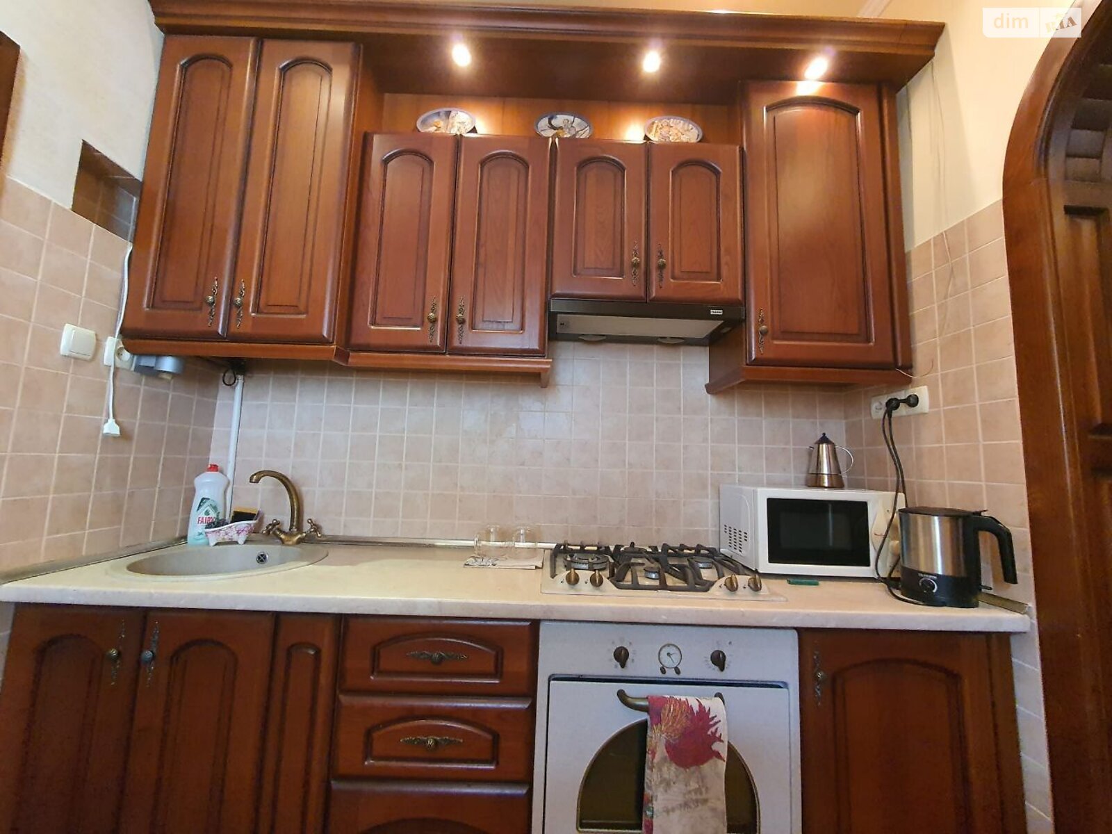 Продажа двухкомнатной квартиры в Львове, на ул. Шептицких, район Центр фото 1 Продажа двухкомнатной квартиры в Львове, на ул. Шептицких, район Центр фото 1