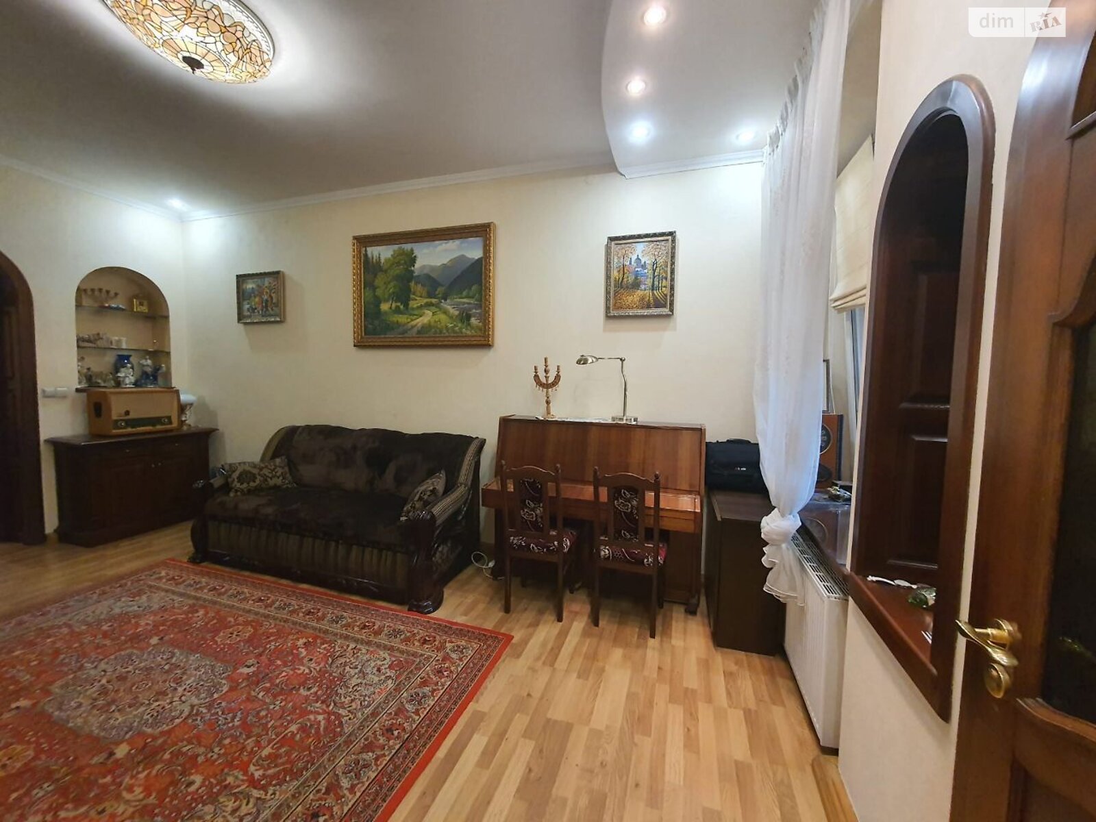 Продажа двухкомнатной квартиры в Львове, на ул. Шептицких, район Центр фото 1 Продажа двухкомнатной квартиры в Львове, на ул. Шептицких, район Центр фото 1