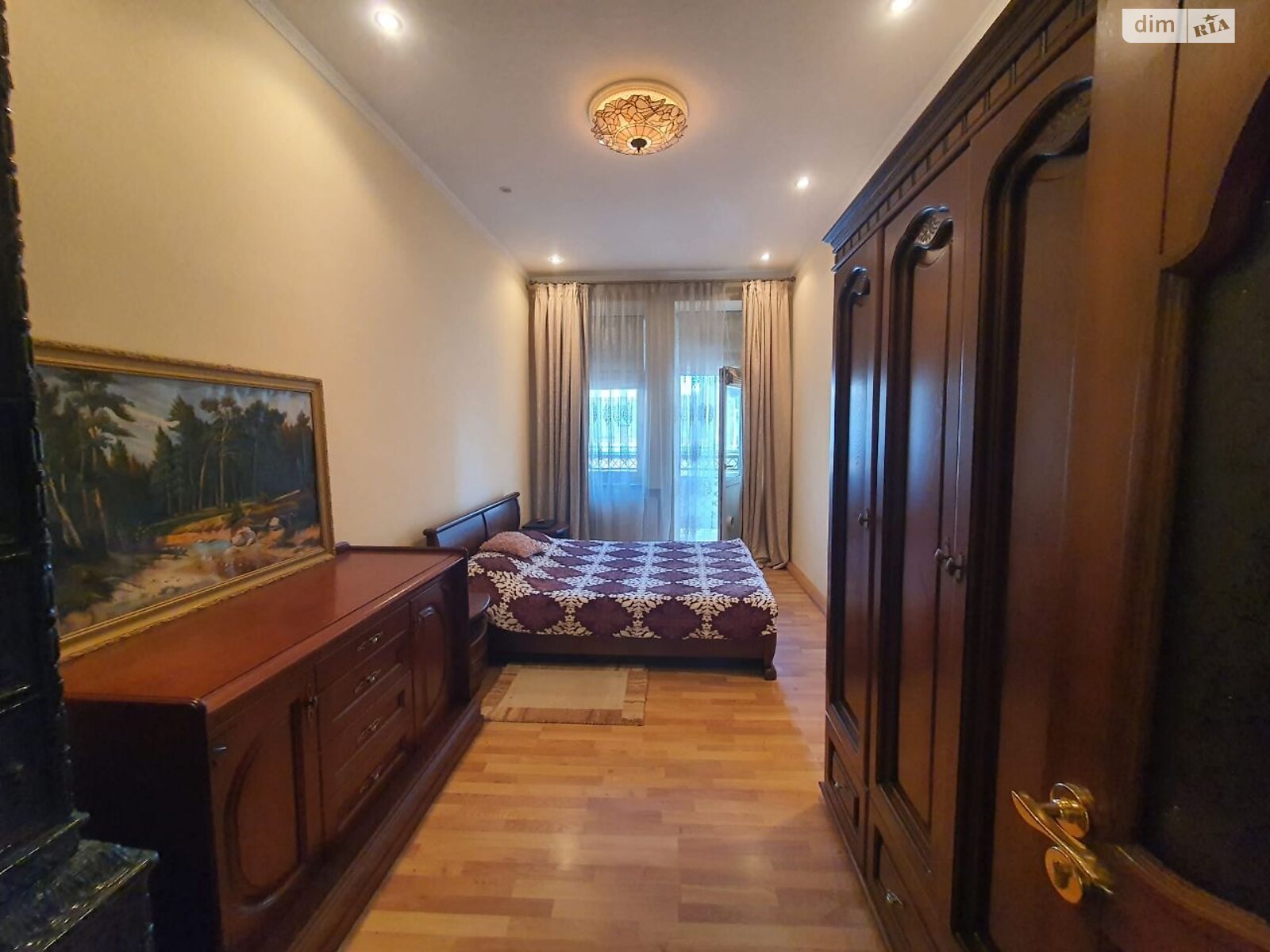 Продажа двухкомнатной квартиры в Львове, на ул. Шептицких, район Центр фото 1 Продажа двухкомнатной квартиры в Львове, на ул. Шептицких, район Центр фото 1