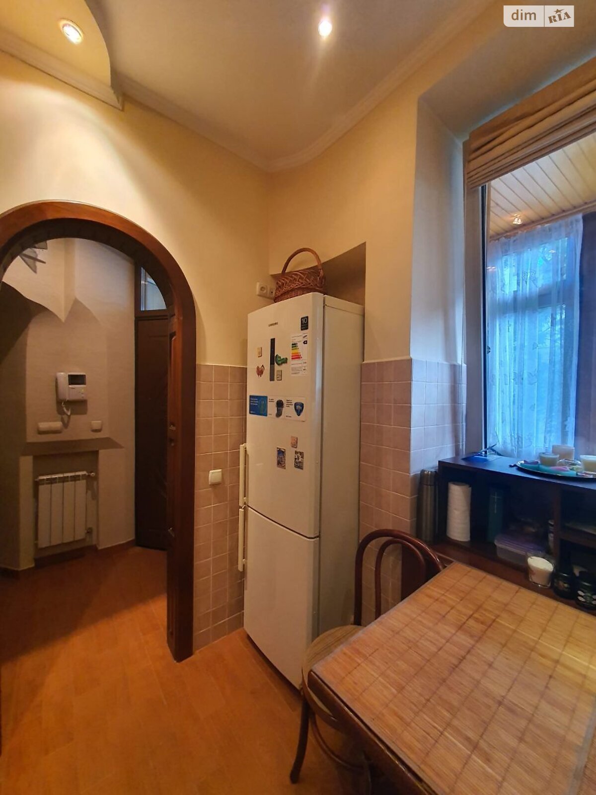 Продажа двухкомнатной квартиры в Львове, на ул. Шептицких, район Центр фото 1 Продажа двухкомнатной квартиры в Львове, на ул. Шептицких, район Центр фото 1