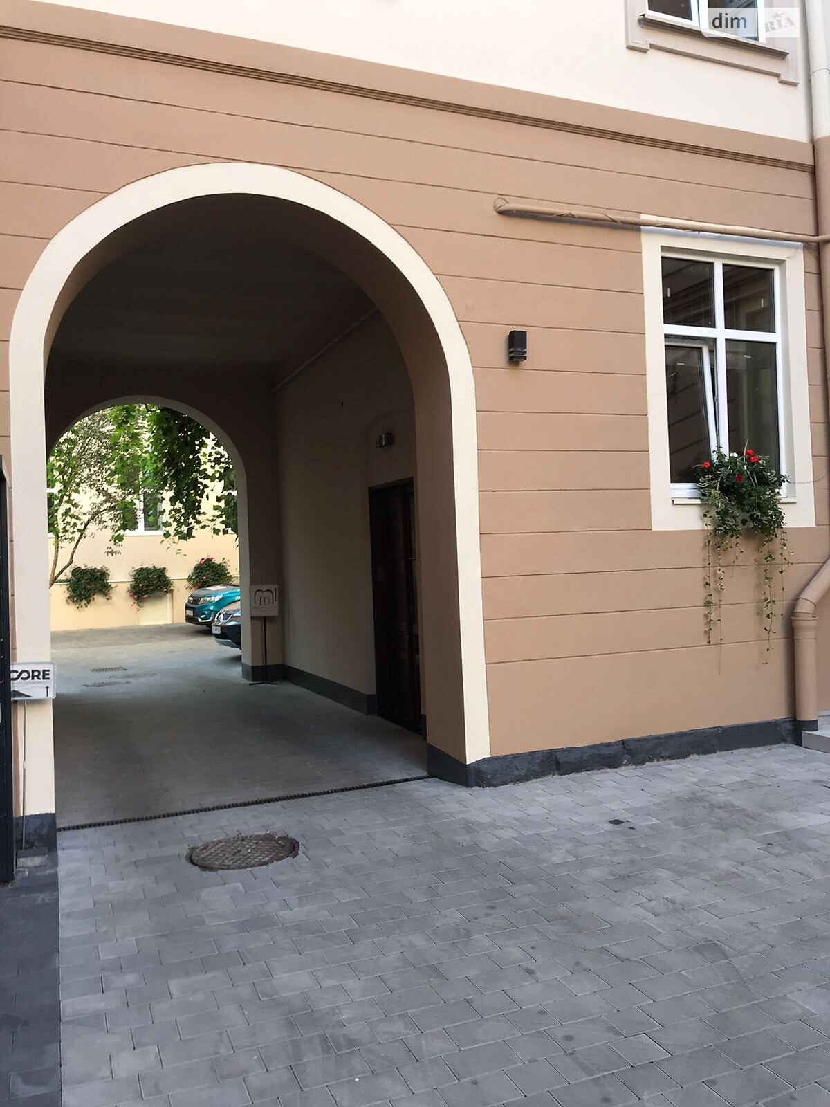 Продажа двухкомнатной квартиры в Львове, на просп. Шевченко 10, район Центр фото 1 Продажа двухкомнатной квартиры в Львове, на просп. Шевченко 10, район Центр фото 1