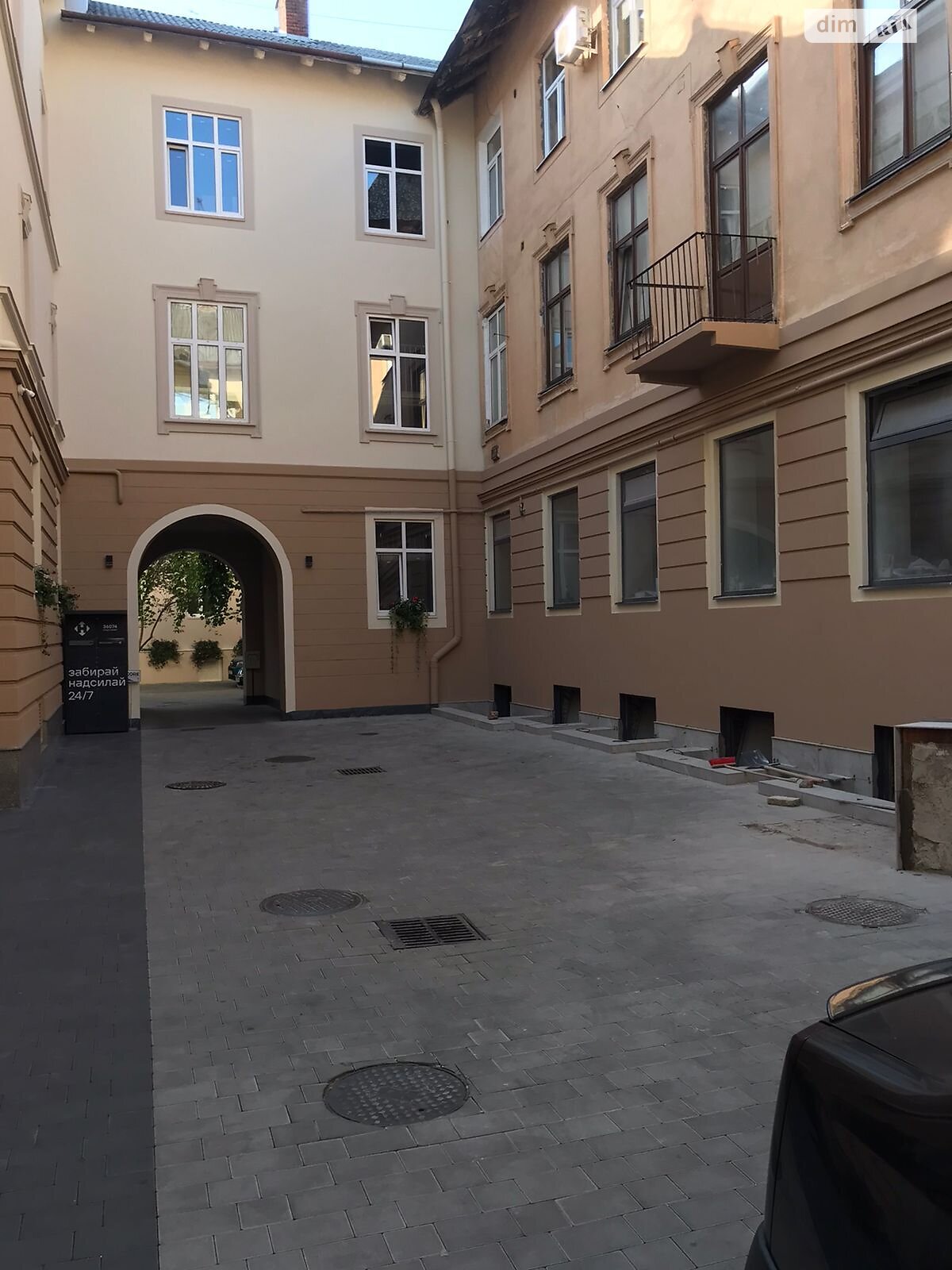Продажа двухкомнатной квартиры в Львове, на просп. Шевченко 10, район Центр фото 1 Продажа двухкомнатной квартиры в Львове, на просп. Шевченко 10, район Центр фото 1