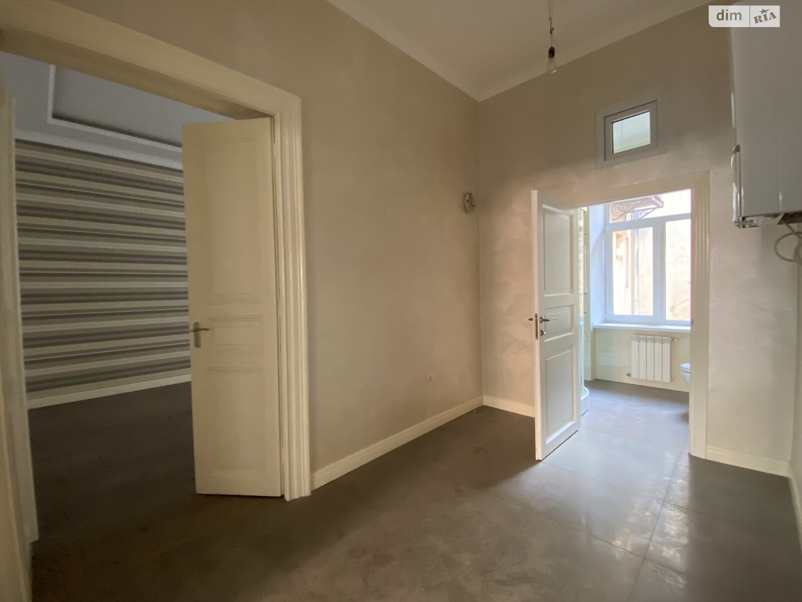 Продажа двухкомнатной квартиры в Львове, на ул. Шопена, район Центр фото 1 Продажа двухкомнатной квартиры в Львове, на ул. Шопена, район Центр фото 1