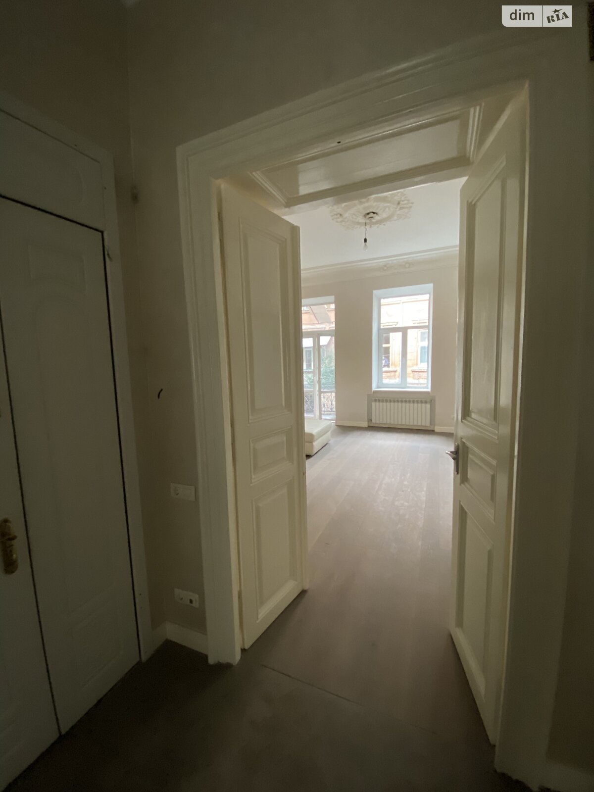 Продажа двухкомнатной квартиры в Львове, на ул. Шопена, район Центр фото 1 Продажа двухкомнатной квартиры в Львове, на ул. Шопена, район Центр фото 1