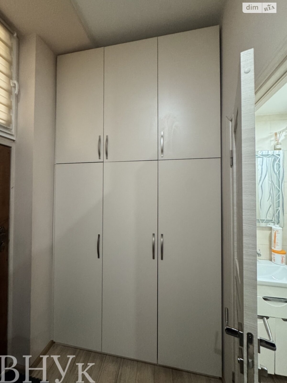 Продажа однокомнатной квартиры в Львове, на пл. Святого Теодора 5, район Центр фото 1