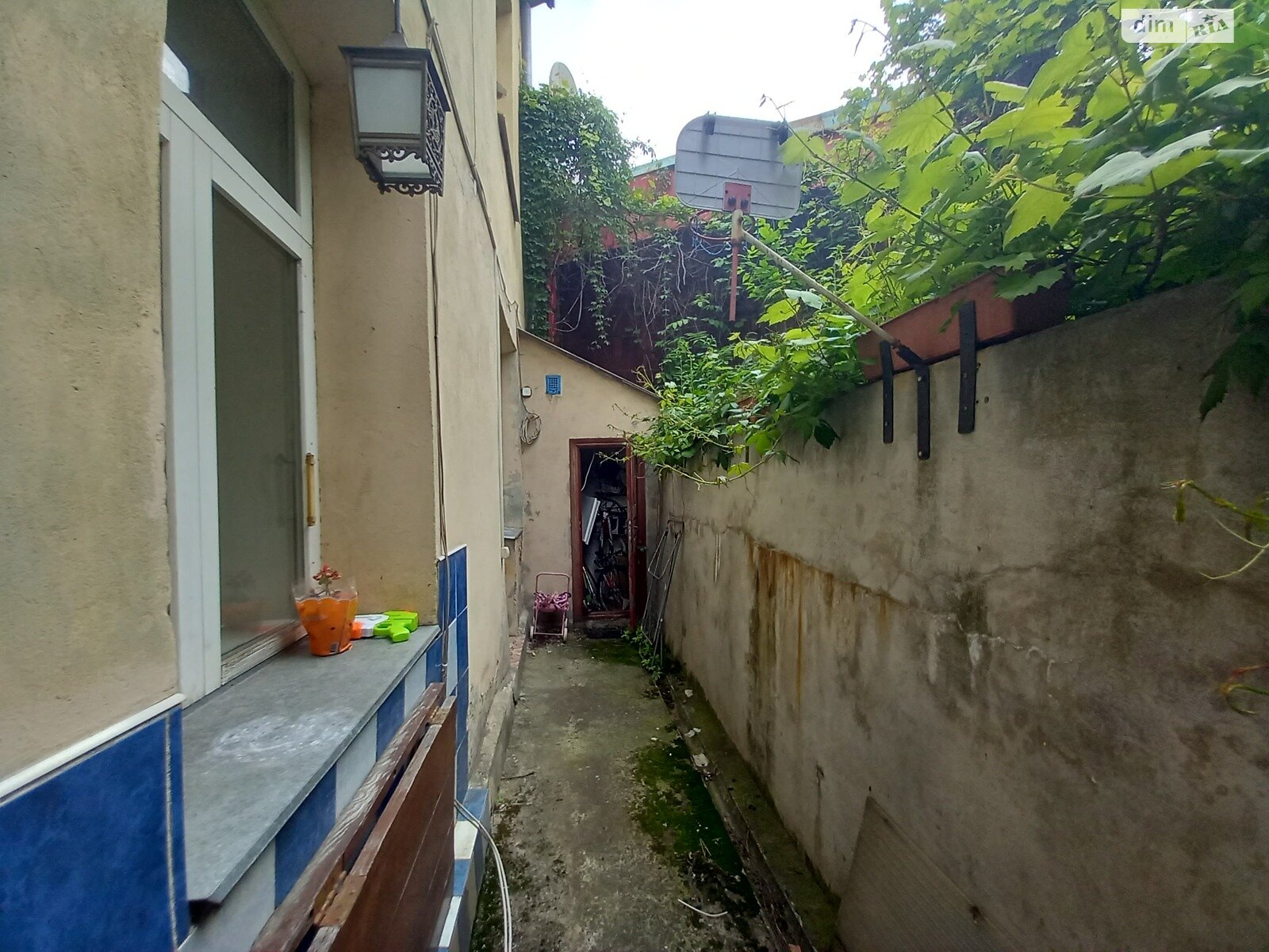 Продаж трикімнатної квартири в Львові, на вул. Татарська 6, район Галицький фото 1 Продаж трикімнатної квартири в Львові, на вул. Татарська 6, район Галицький фото 1