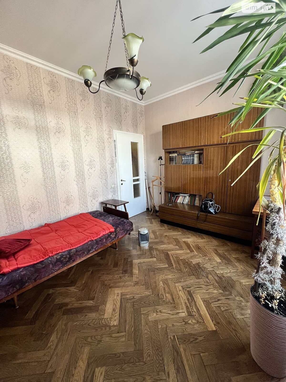 Продаж однокімнатної квартири в Львові, на вул. Цехова, район Центр фото 1 Продаж однокімнатної квартири в Львові, на вул. Цехова, район Центр фото 1