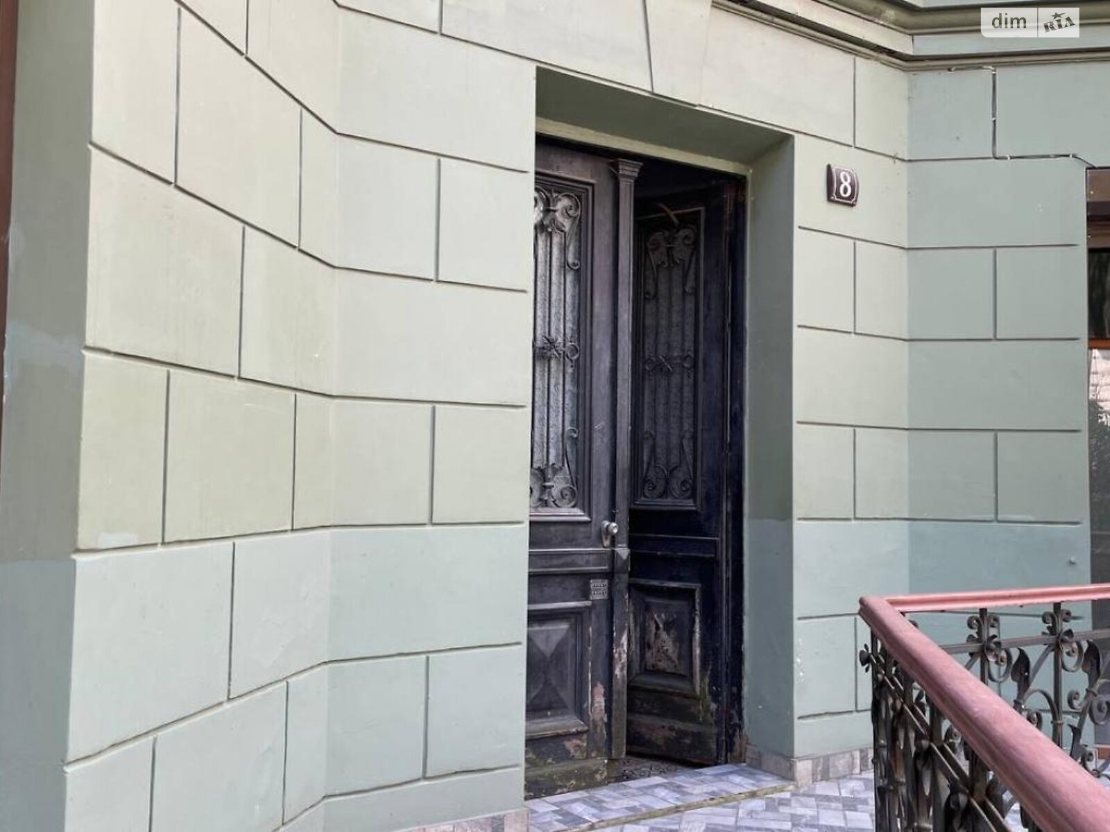 Продаж двокімнатної квартири в Львові, на вул. Вербицького Михайла 8, район Центр фото 1 Продаж двокімнатної квартири в Львові, на вул. Вербицького Михайла 8, район Центр фото 1