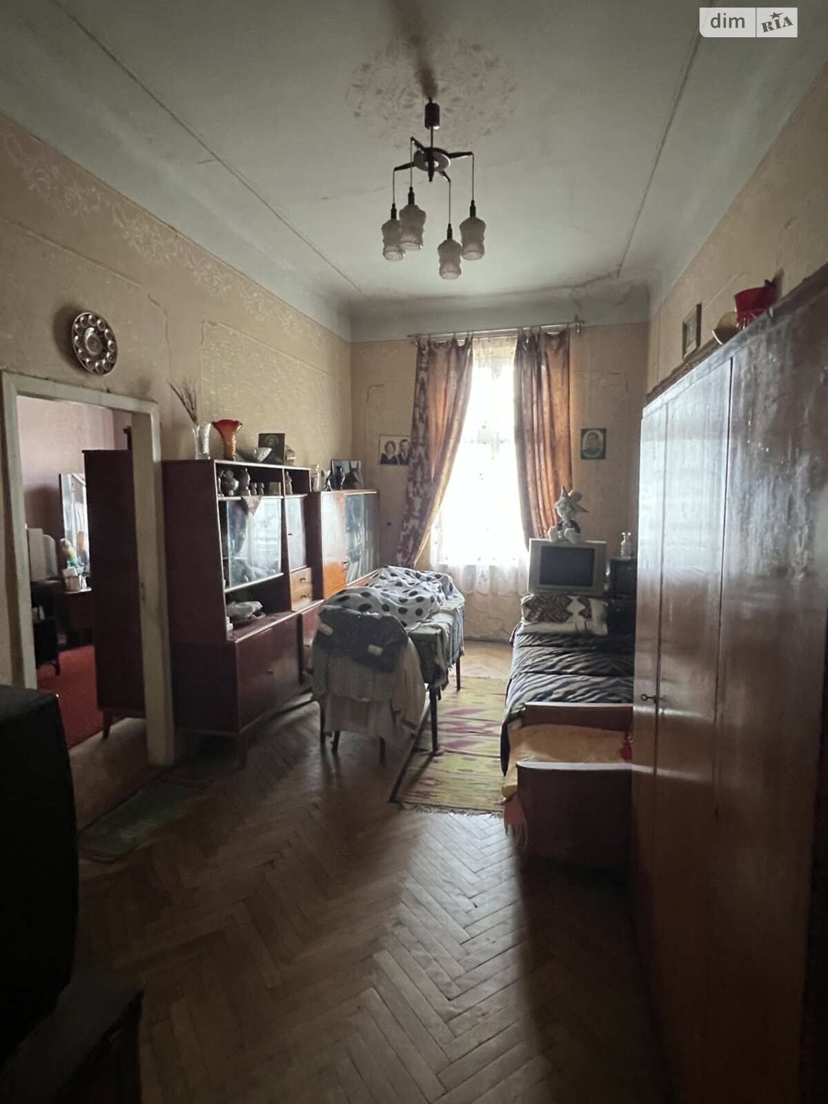 Продажа трехкомнатной квартиры в Львове, на ул. Волошина Августина 4, район Центр фото 1 Продажа трехкомнатной квартиры в Львове, на ул. Волошина Августина 4, район Центр фото 1