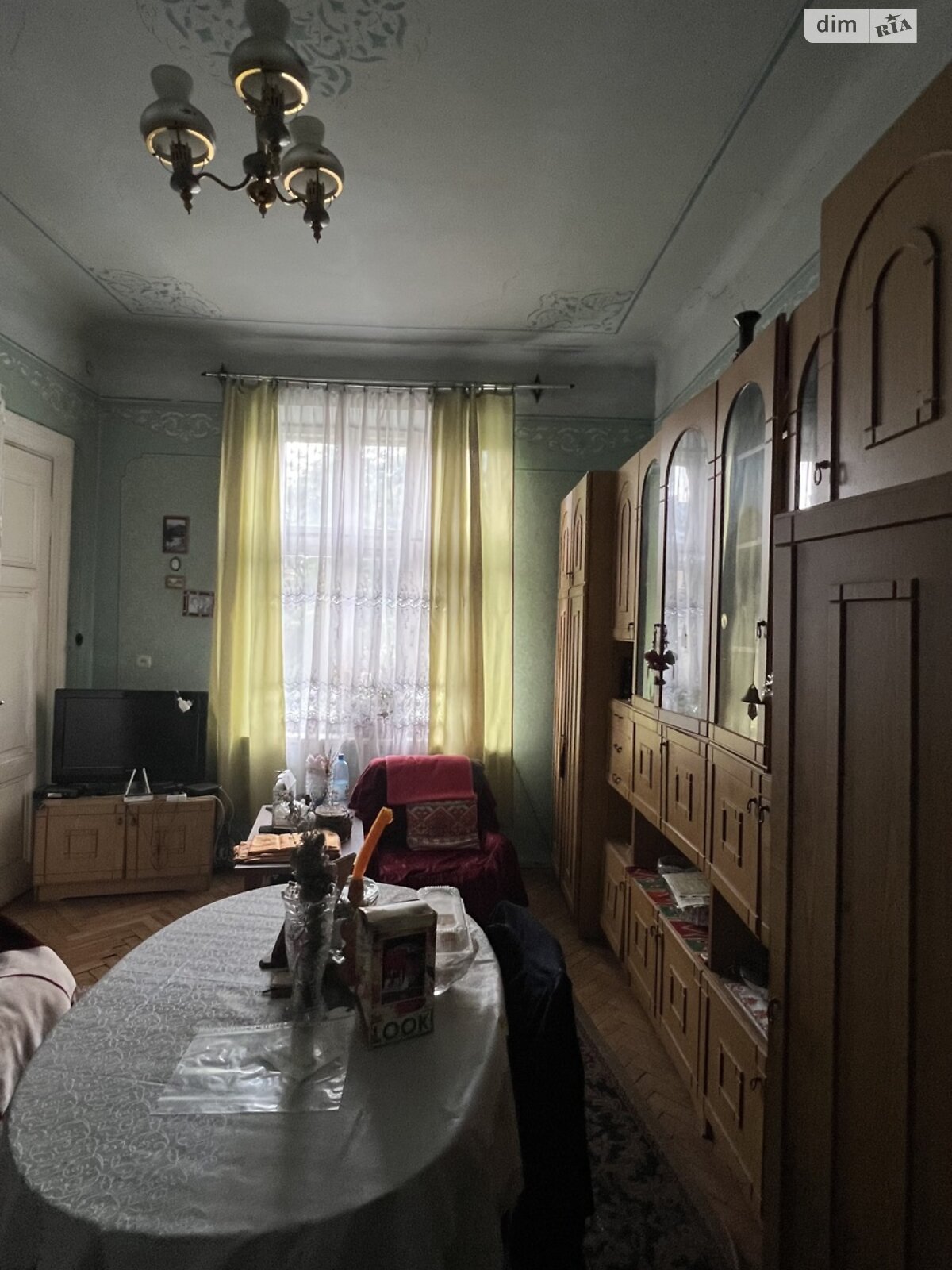 Продажа трехкомнатной квартиры в Львове, на ул. Волошина Августина 4, район Центр фото 1 Продажа трехкомнатной квартиры в Львове, на ул. Волошина Августина 4, район Центр фото 1