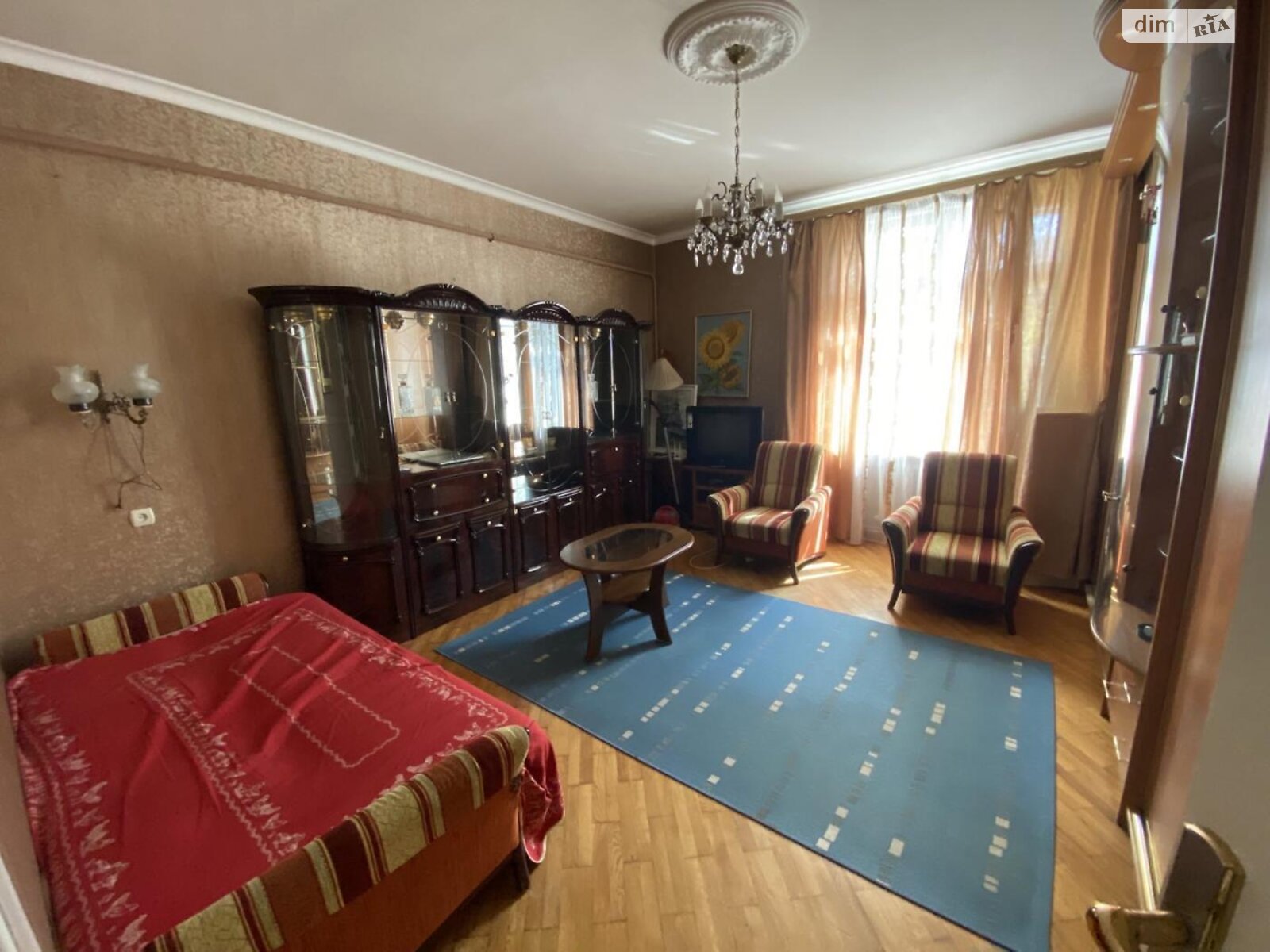 Продажа четырехкомнатной квартиры в Львове, на ул. Ефремова Академика 6, район Цетнеровка фото 1