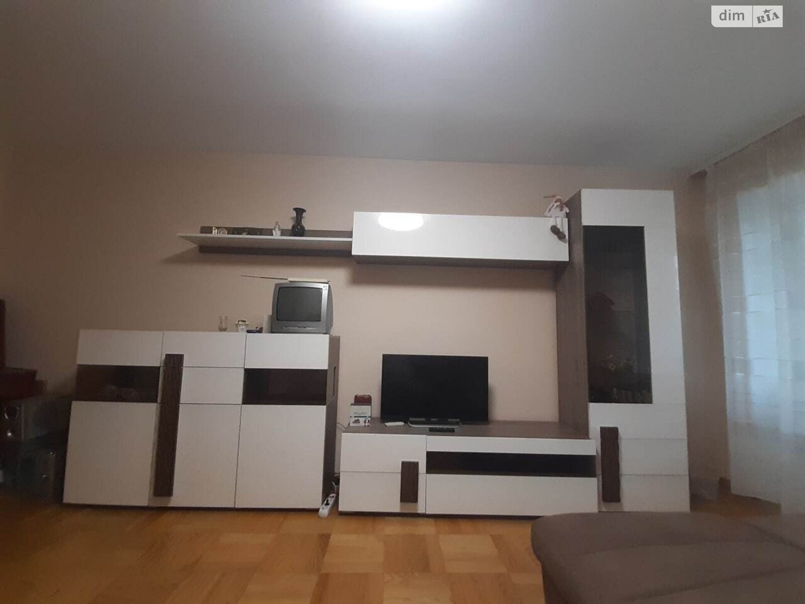Продажа трехкомнатной квартиры в Львове, на ул. Лычаковская, район Цетнеровка фото 1 Продажа трехкомнатной квартиры в Львове, на ул. Лычаковская, район Цетнеровка фото 1