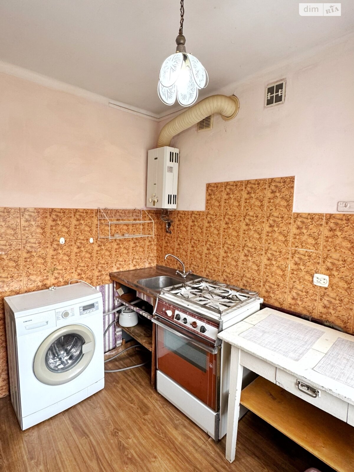 Продаж однокімнатної квартири в Львові, на вул. Личаківська, район Цетнерівка фото 1 Продаж однокімнатної квартири в Львові, на вул. Личаківська, район Цетнерівка фото 1