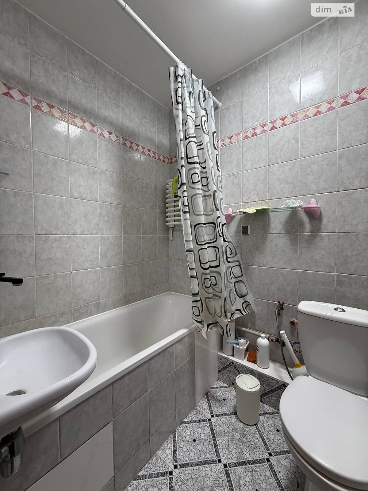 Продажа однокомнатной квартиры в Львове, на ул. Лычаковская 128А, район Цетнеровка фото 1 Продажа однокомнатной квартиры в Львове, на ул. Лычаковская 128А, район Цетнеровка фото 1