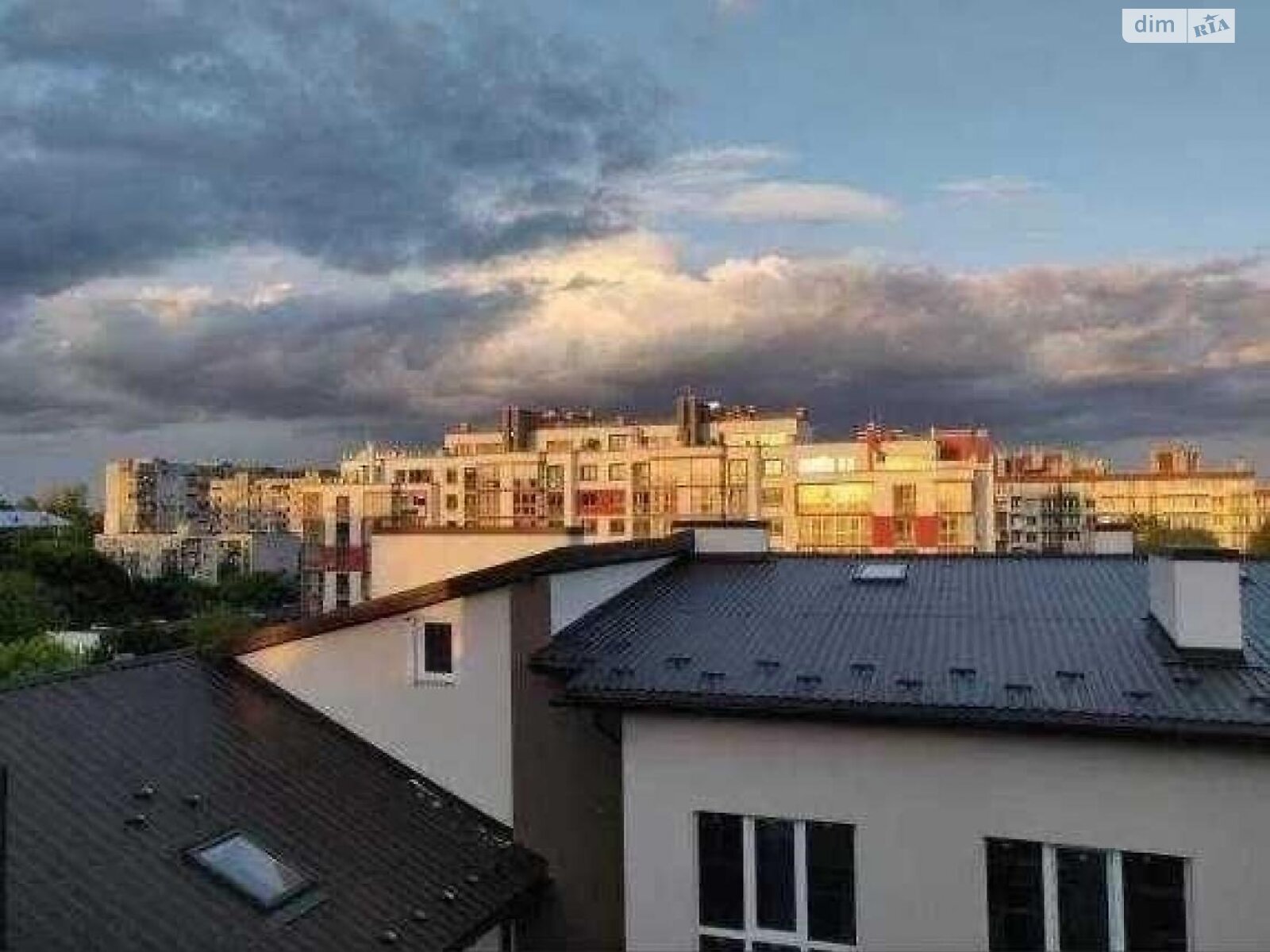 Продажа трехкомнатной квартиры в Львове, на ул. Турянского 5, район Цетнеровка фото 1