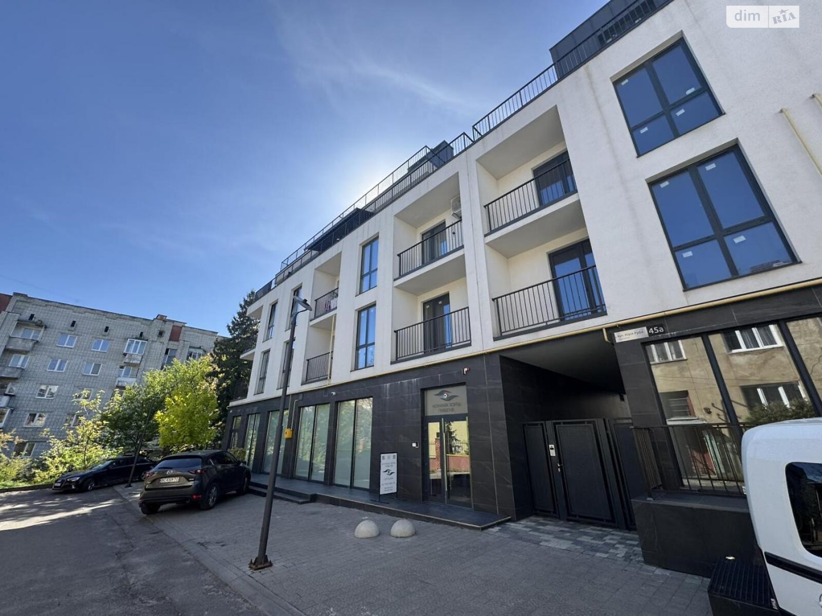 Продажа однокомнатной квартиры в Львове, на ул. Юрия Руфа 45, район Цетнеровка фото 1 Продажа однокомнатной квартиры в Львове, на ул. Юрия Руфа 45, район Цетнеровка фото 1