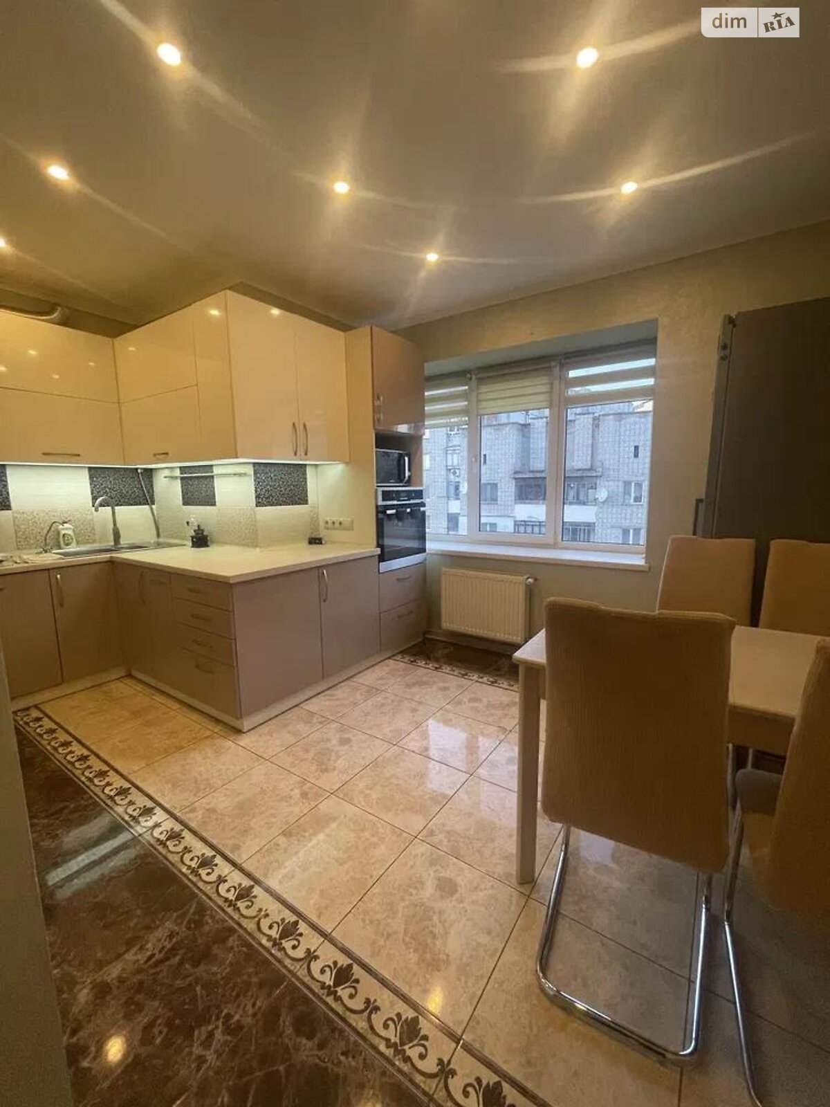 Продажа трехкомнатной квартиры в Львове, на ул. Вернадского Академика 36, фото 1 Продажа трехкомнатной квартиры в Львове, на ул. Вернадского Академика 36, фото 1