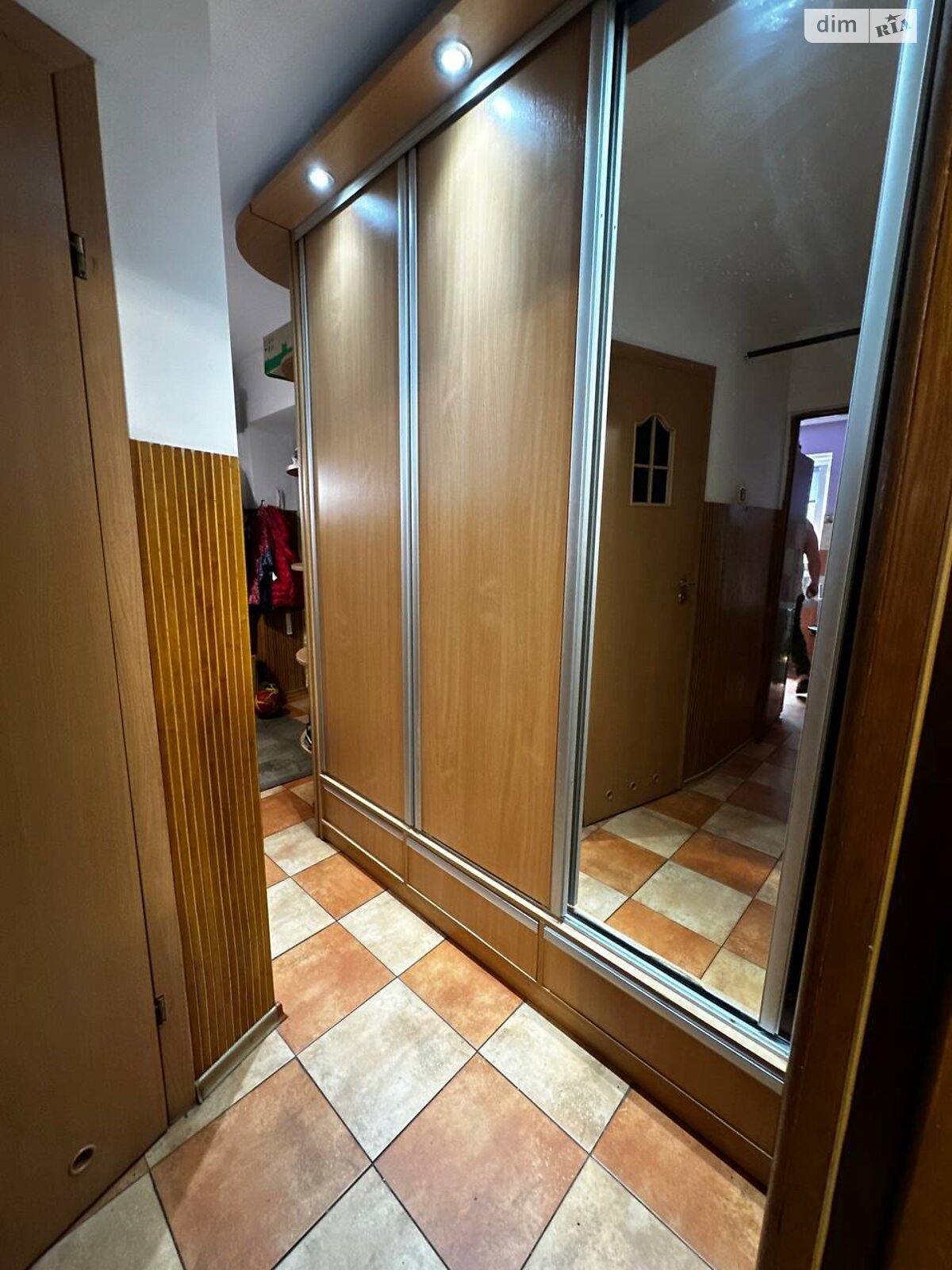 Продажа однокомнатной квартиры в Львове, на ул. Владимира Великого 3, фото 1 Продажа однокомнатной квартиры в Львове, на ул. Владимира Великого 3, фото 1