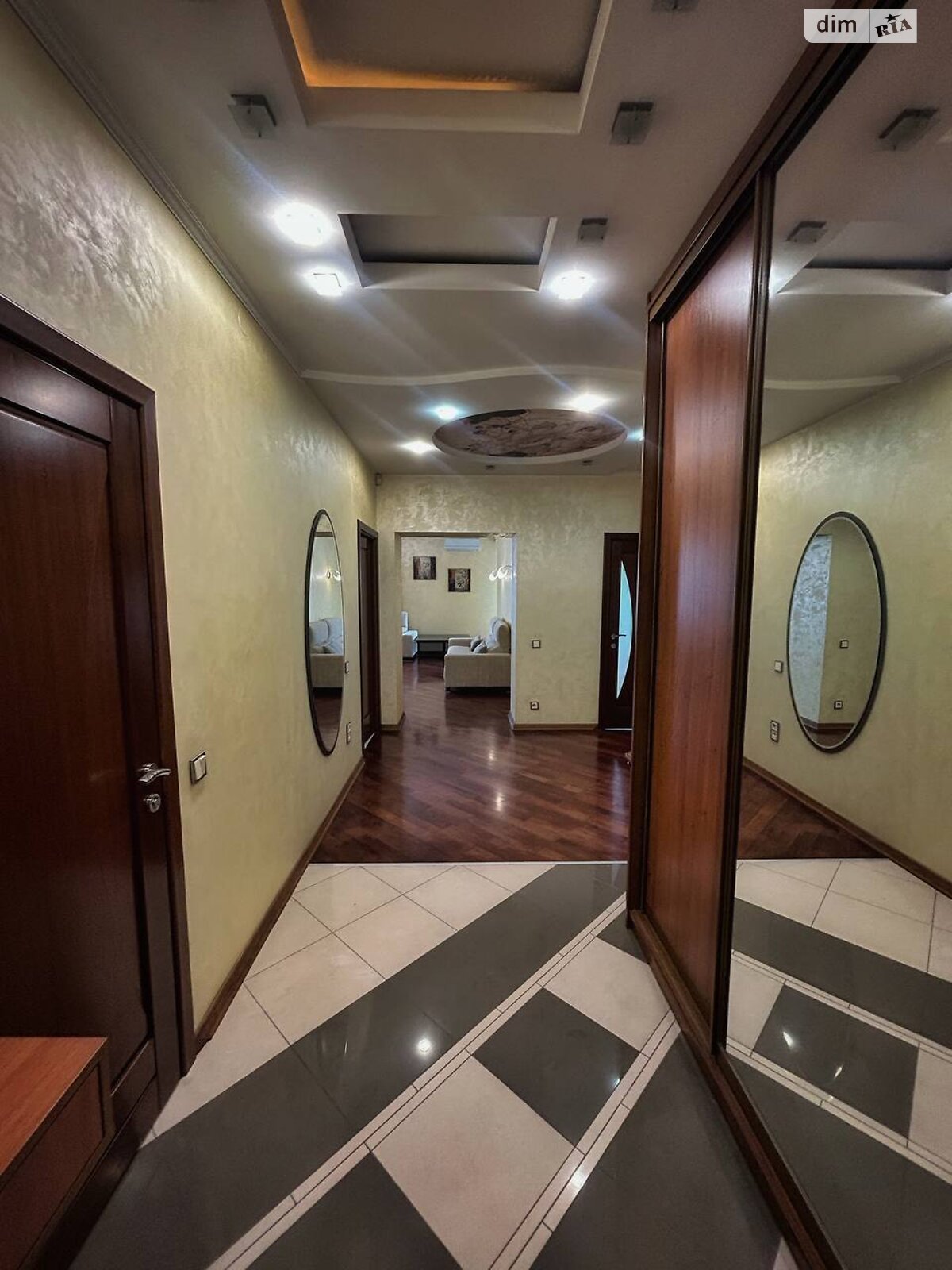 Продажа трехкомнатной квартиры в Львове, на ул. Академика Сахарова Андрея 80А, район Вулька фото 1 Продажа трехкомнатной квартиры в Львове, на ул. Академика Сахарова Андрея 80А, район Вулька фото 1