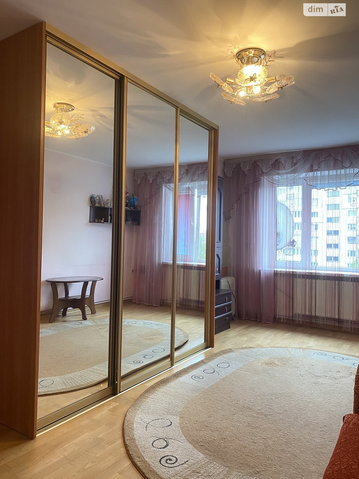 Продаж трикімнатної квартири в Львові, на вул. Володимира Великого, район Вулька фото 1 Продаж трикімнатної квартири в Львові, на вул. Володимира Великого, район Вулька фото 1