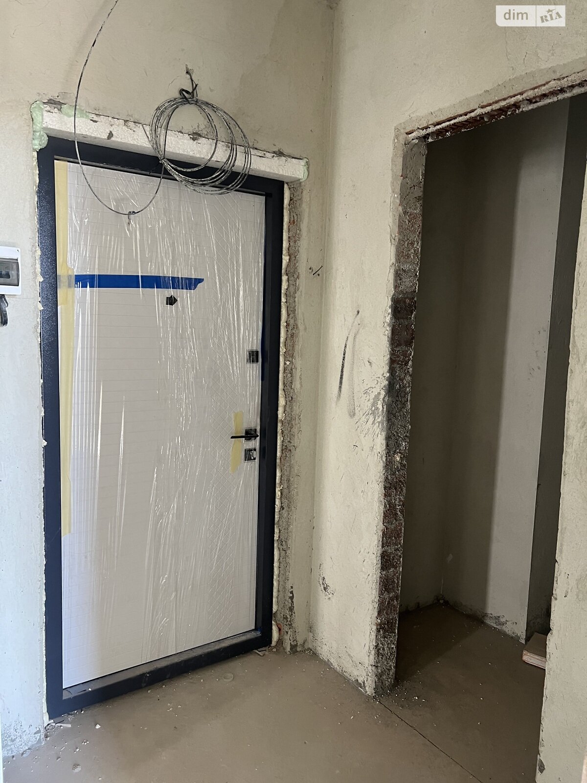 Продажа двухкомнатной квартиры в Львове, на ул. Кульпарковская 190, район Южный фото 1 Продажа двухкомнатной квартиры в Львове, на ул. Кульпарковская 190, район Южный фото 1