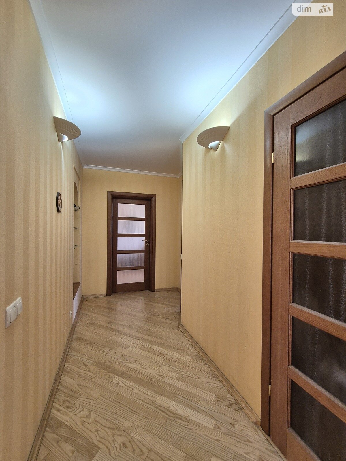 Продажа шестикомнатной квартиры в Львове, на ул. Кульпарковская 128А, район Южный фото 1 Продажа шестикомнатной квартиры в Львове, на ул. Кульпарковская 128А, район Южный фото 1
