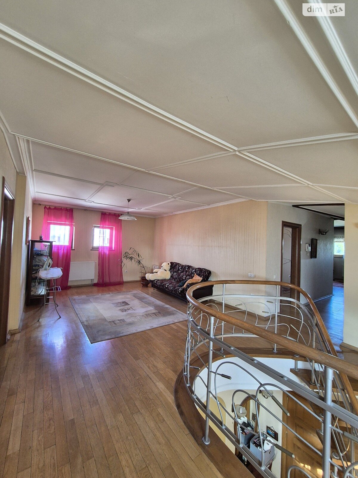 Продажа шестикомнатной квартиры в Львове, на ул. Кульпарковская 128А, район Южный фото 1 Продажа шестикомнатной квартиры в Львове, на ул. Кульпарковская 128А, район Южный фото 1