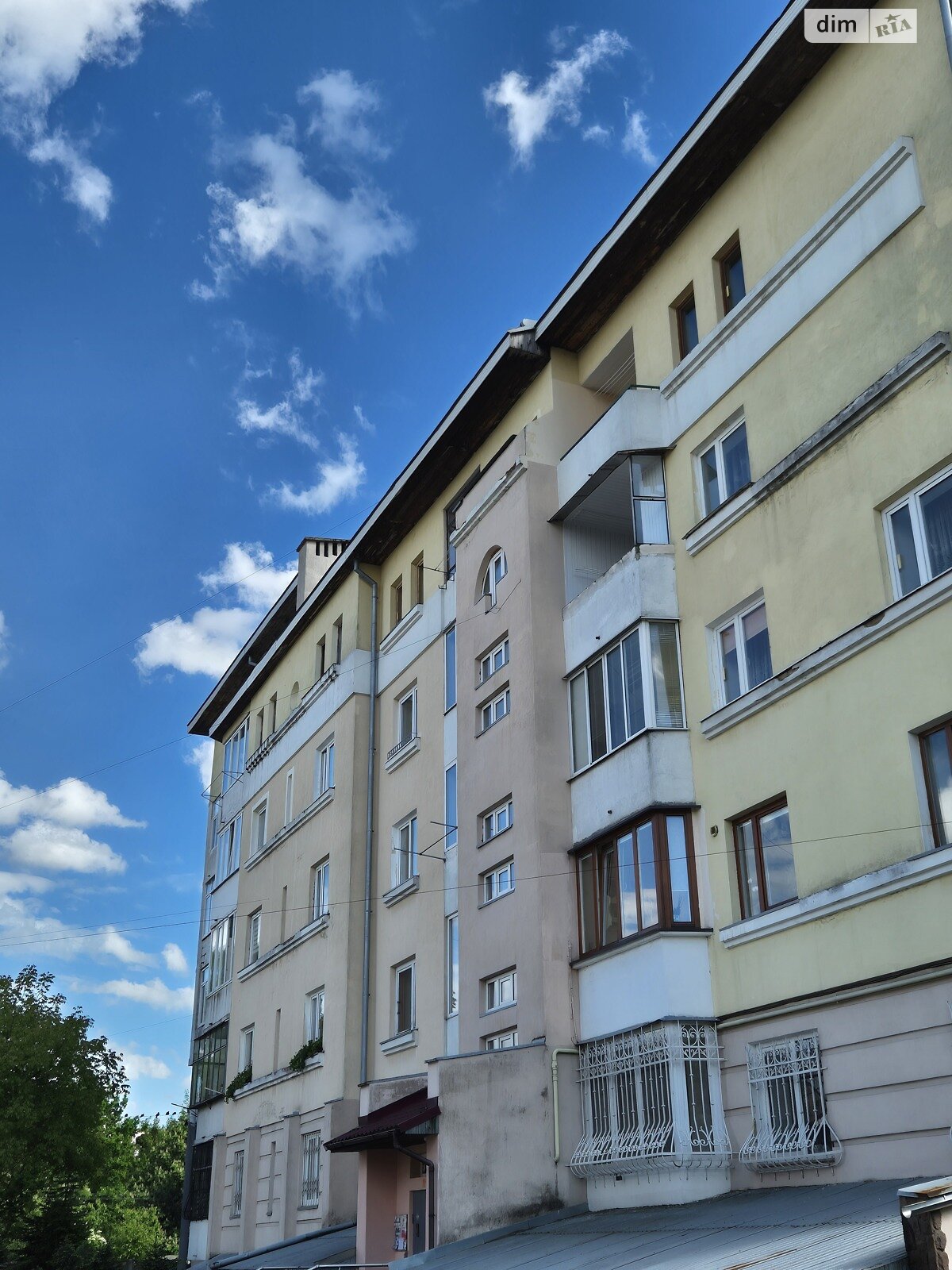 Продажа шестикомнатной квартиры в Львове, на ул. Кульпарковская 128А, район Южный фото 1 Продажа шестикомнатной квартиры в Львове, на ул. Кульпарковская 128А, район Южный фото 1