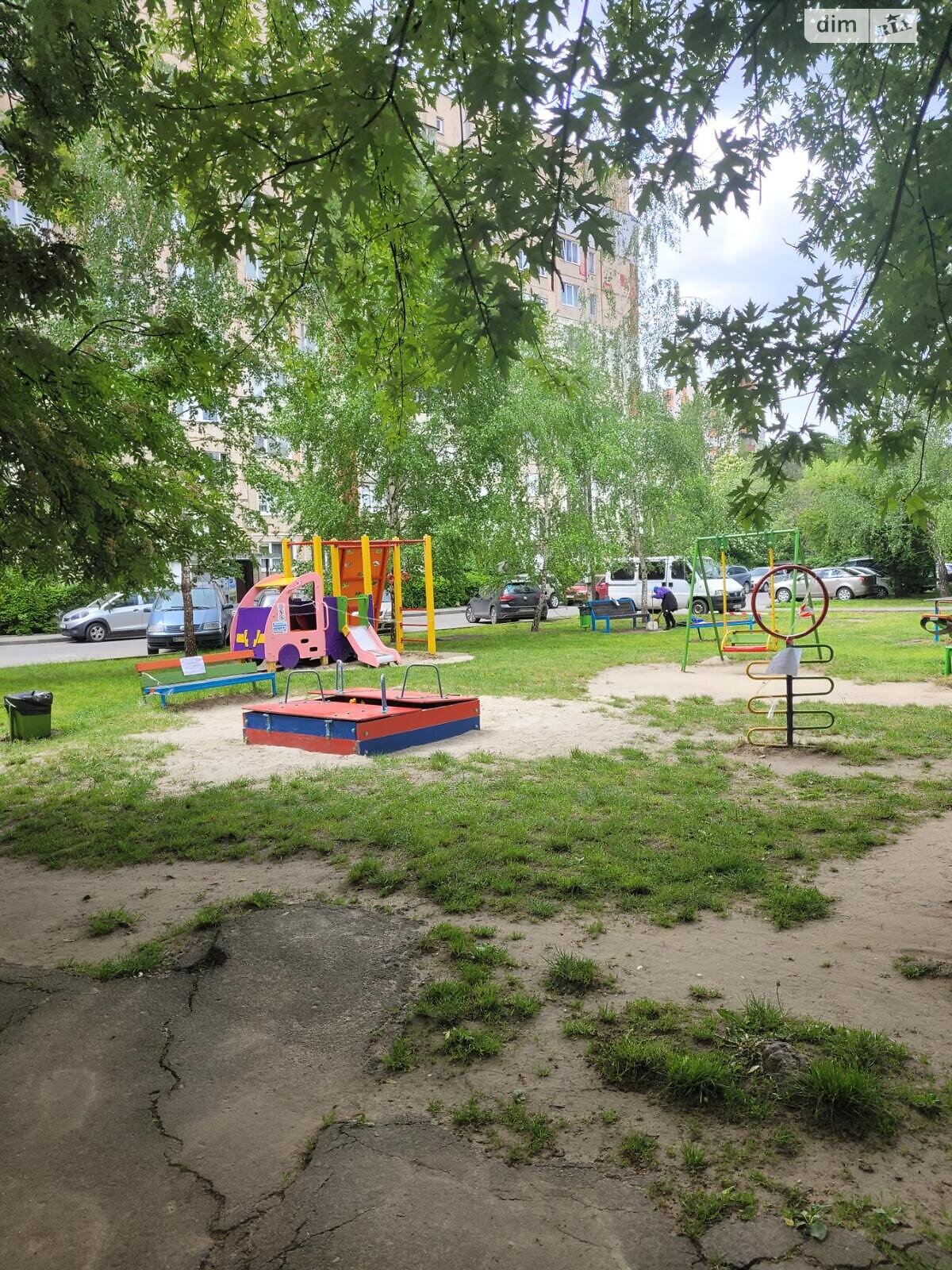 Продажа трехкомнатной квартиры в Львове, на ул. Научная, район Южный Массив фото 1 Продажа трехкомнатной квартиры в Львове, на ул. Научная, район Южный Массив фото 1