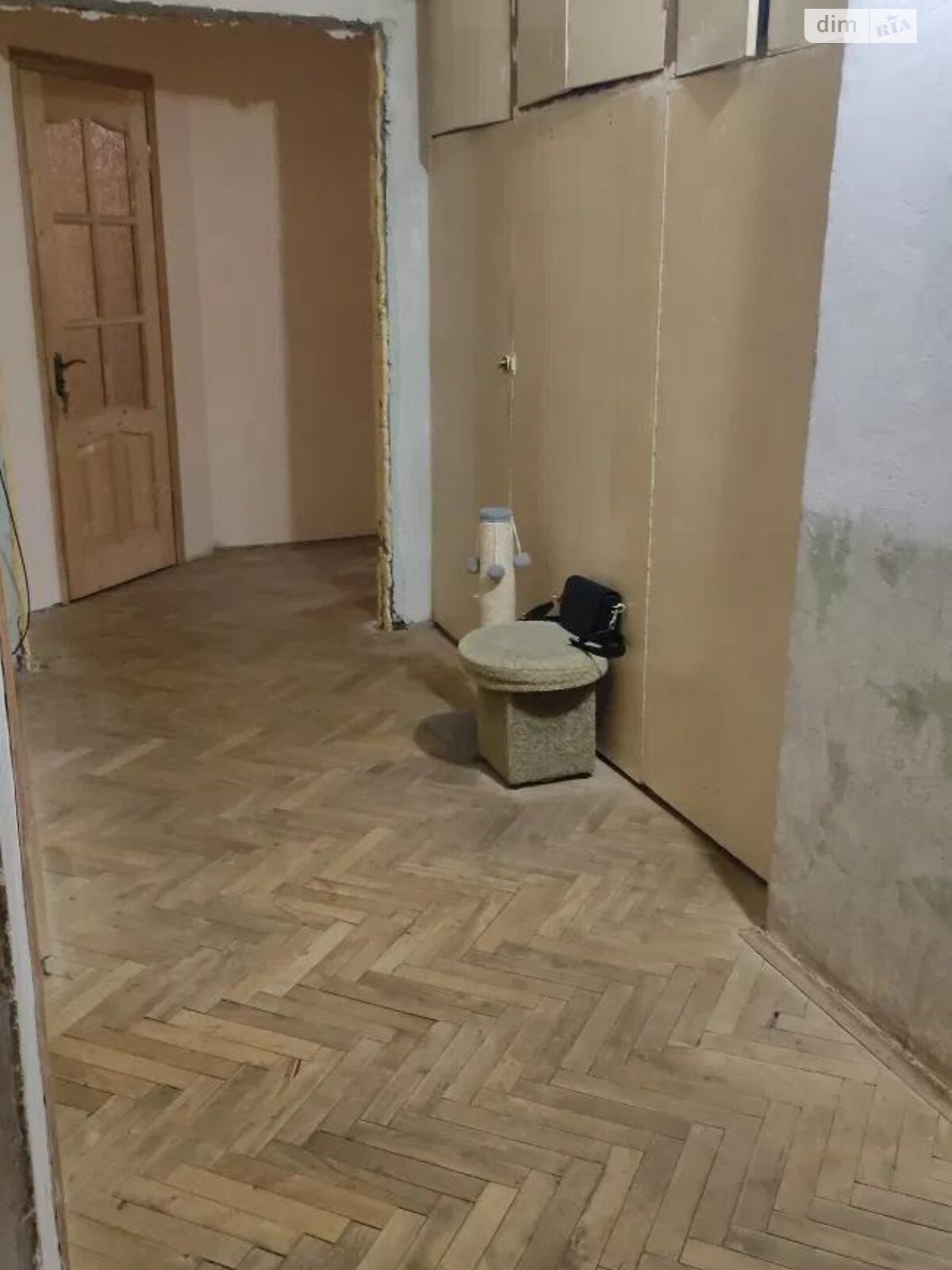 Продаж трикімнатної квартири в Львові, на вул. Наукова, район Південний Масив фото 1 Продаж трикімнатної квартири в Львові, на вул. Наукова, район Південний Масив фото 1