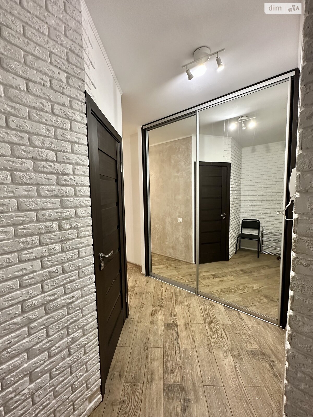 Продажа однокомнатной квартиры в Львове, на ул. Пулюя Ивана, район Южный Массив фото 1 Продажа однокомнатной квартиры в Львове, на ул. Пулюя Ивана, район Южный Массив фото 1