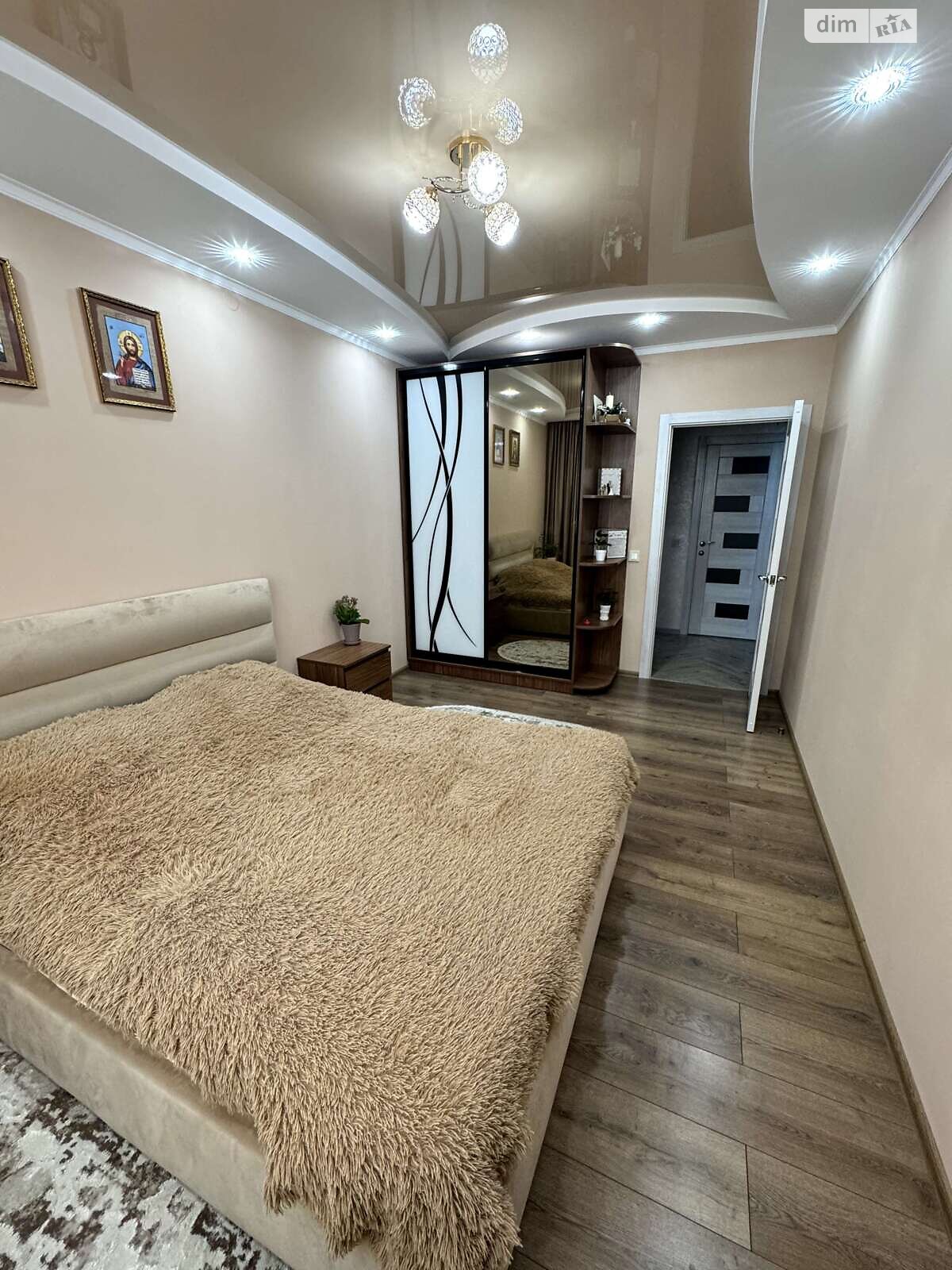 Продаж двокімнатної квартири в Львові, на вул. Трускавецька 127, район Південний Масив фото 1 Продаж двокімнатної квартири в Львові, на вул. Трускавецька 127, район Південний Масив фото 1