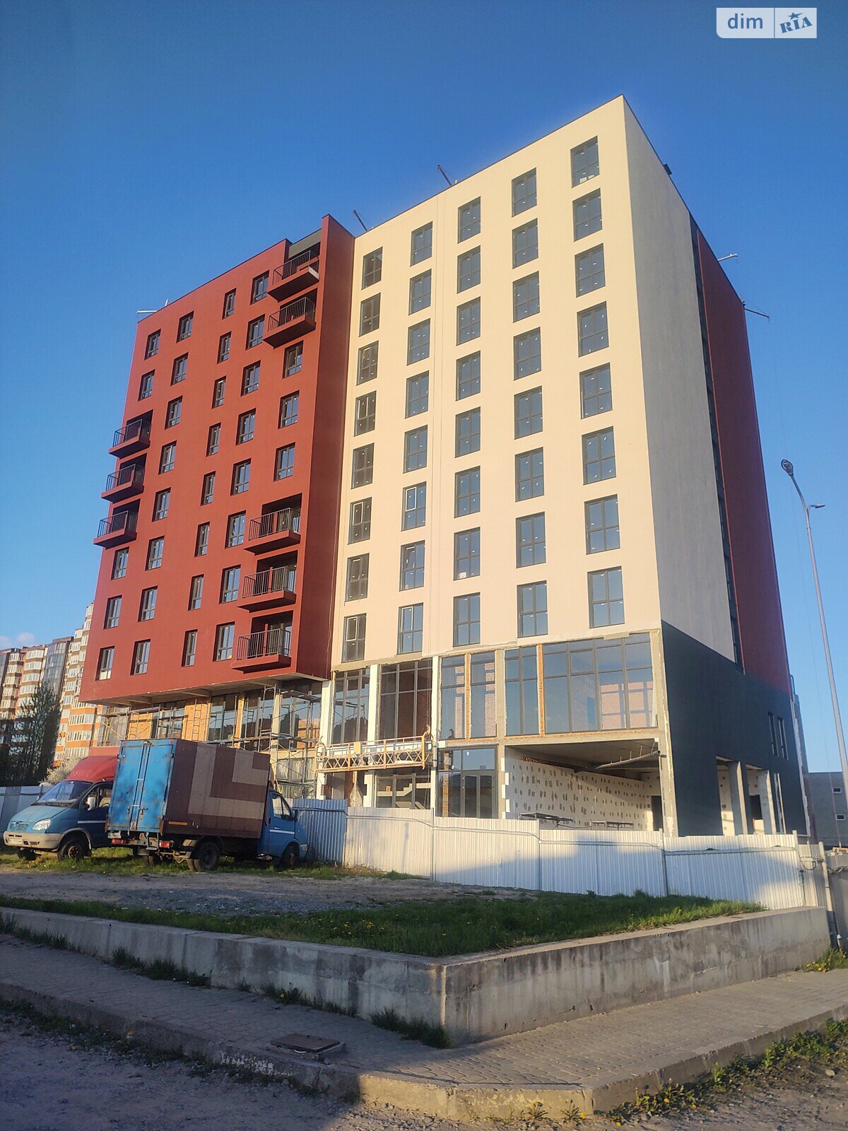 Продажа двухкомнатной квартиры в Львове, на ул. Трускавецкая 48, район Южный Массив фото 1 Продажа двухкомнатной квартиры в Львове, на ул. Трускавецкая 48, район Южный Массив фото 1