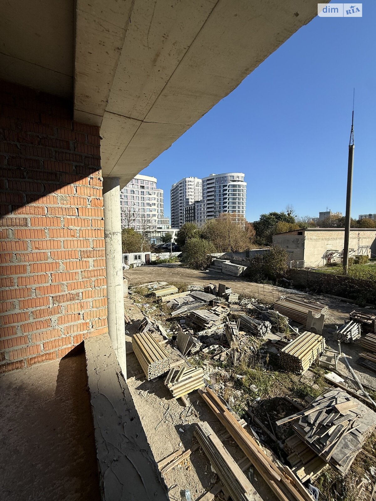 Продажа однокомнатной квартиры в Львове, на ул. Трускавецкая 2А, район Южный Массив фото 1 Продажа однокомнатной квартиры в Львове, на ул. Трускавецкая 2А, район Южный Массив фото 1