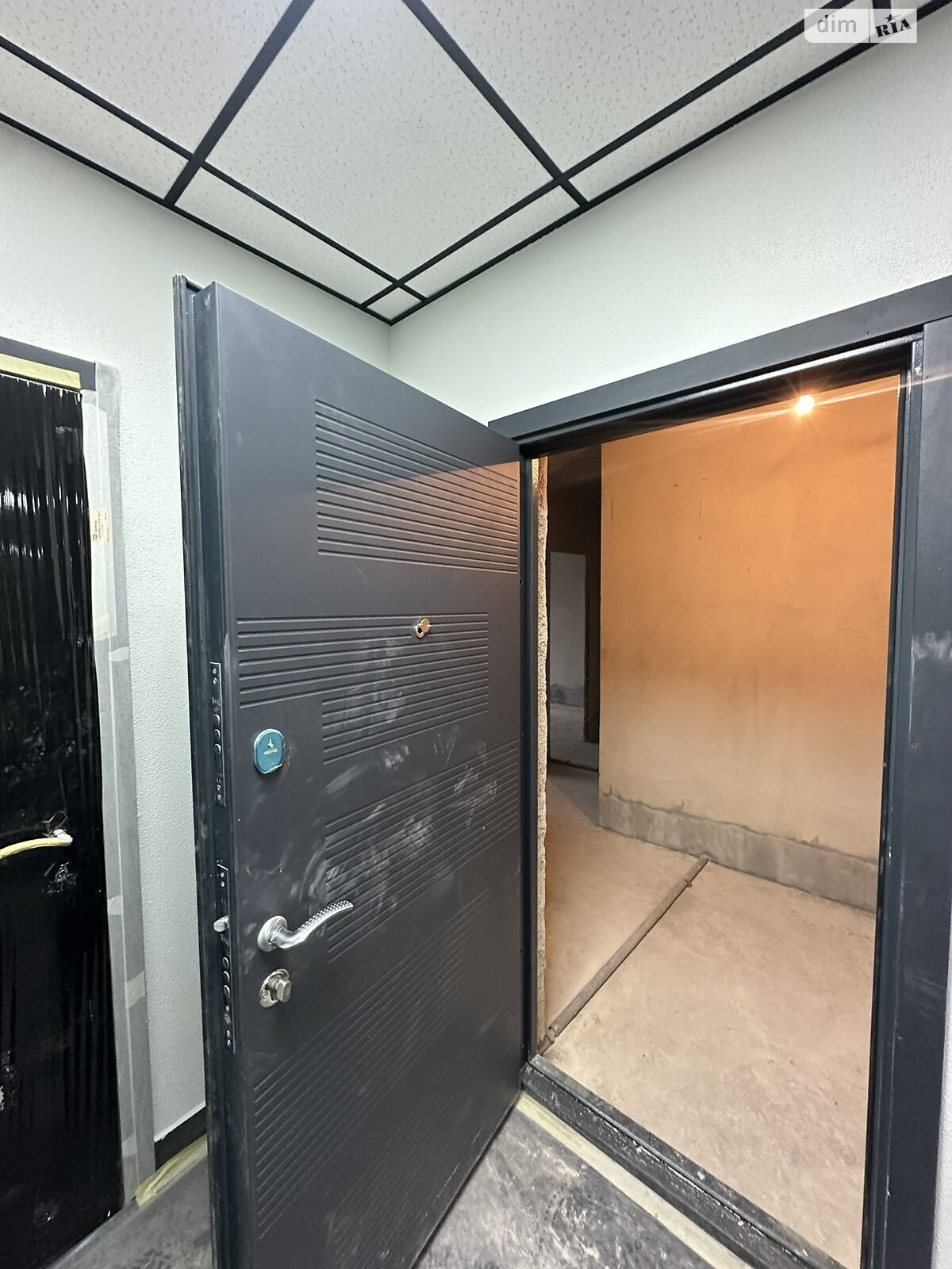 Продажа двухкомнатной квартиры в Львове, на ул. Трускавецкая 141, район Южный Массив фото 1 Продажа двухкомнатной квартиры в Львове, на ул. Трускавецкая 141, район Южный Массив фото 1