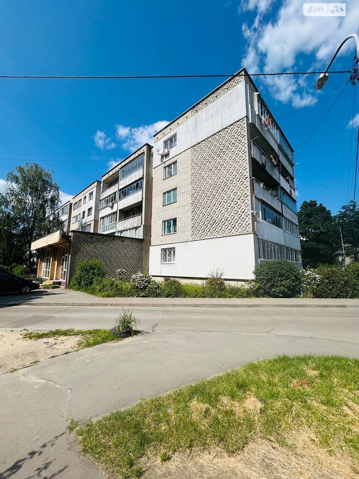 Продажа трехкомнатной квартиры в Львове, на ул. Петлюры Симона, район Южный фото 1 Продажа трехкомнатной квартиры в Львове, на ул. Петлюры Симона, район Южный фото 1