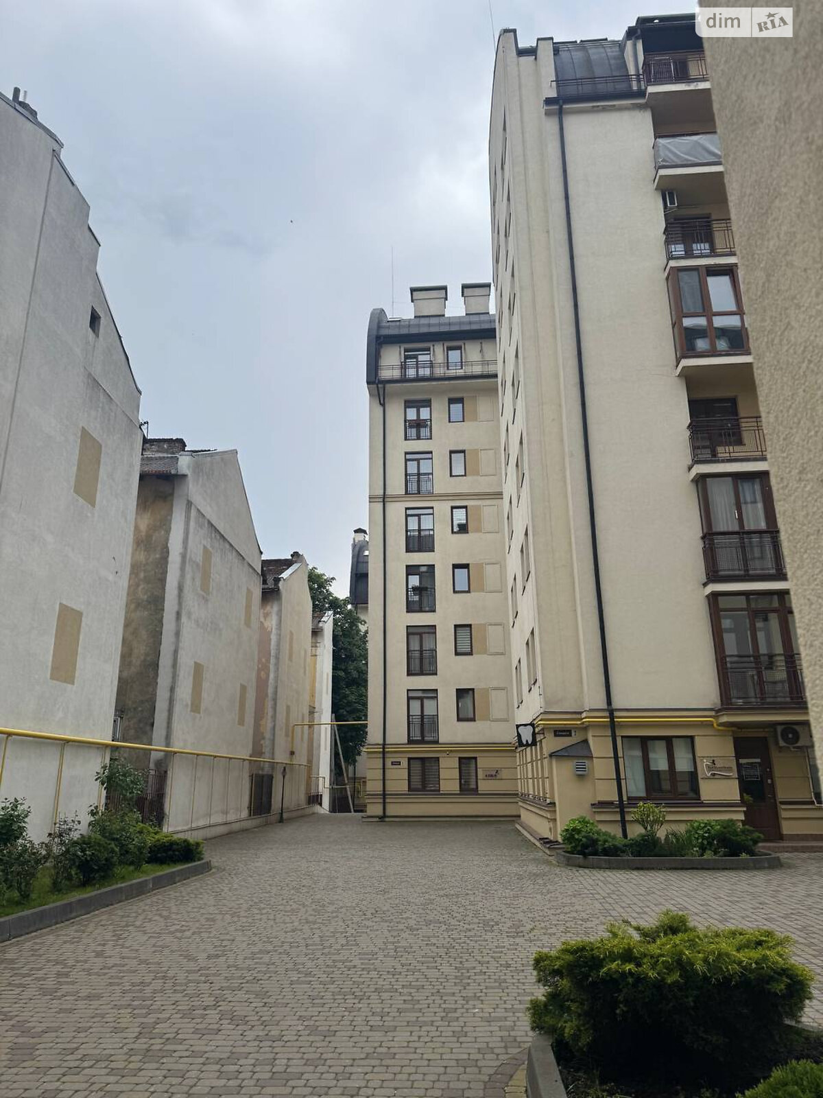 Продаж однокімнатної квартири в Львові, на вул. Голубовича Сидора 37, район Залізничний фото 1 Продаж однокімнатної квартири в Львові, на вул. Голубовича Сидора 37, район Залізничний фото 1