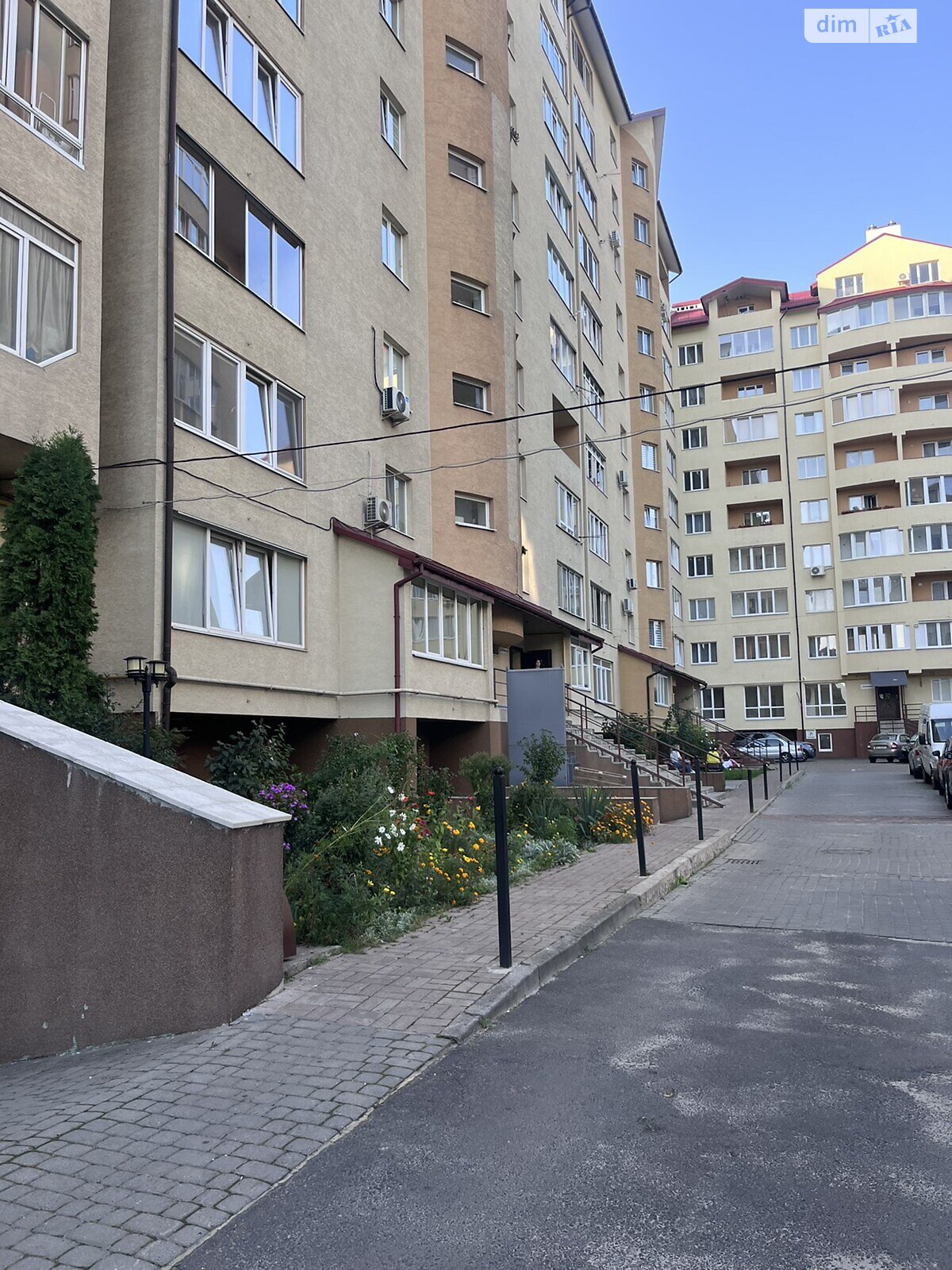 Продаж двокімнатної квартири в Львові, на вул. Залізнична 7Ж, район Залізничний фото 1 Продаж двокімнатної квартири в Львові, на вул. Залізнична 7Ж, район Залізничний фото 1