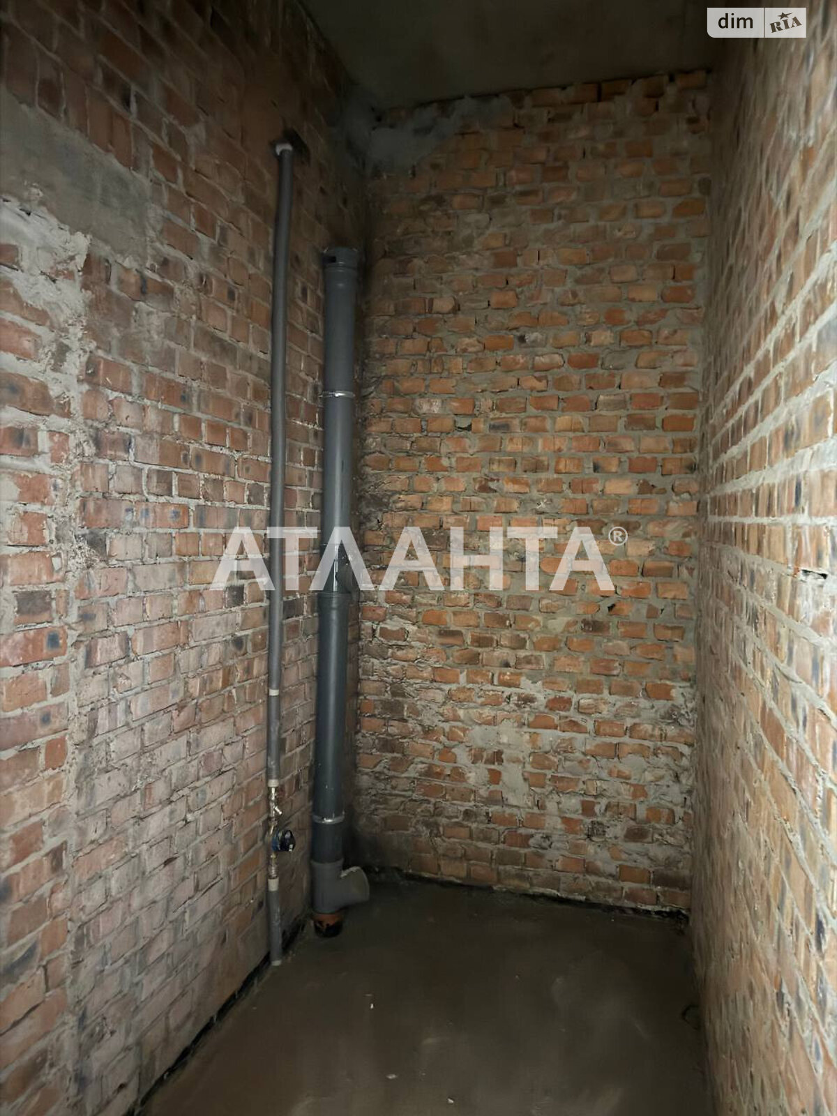 Продажа однокомнатной квартиры в Львове, на ул. Железнодорожная, район Зализнычный фото 1 Продажа однокомнатной квартиры в Львове, на ул. Железнодорожная, район Зализнычный фото 1