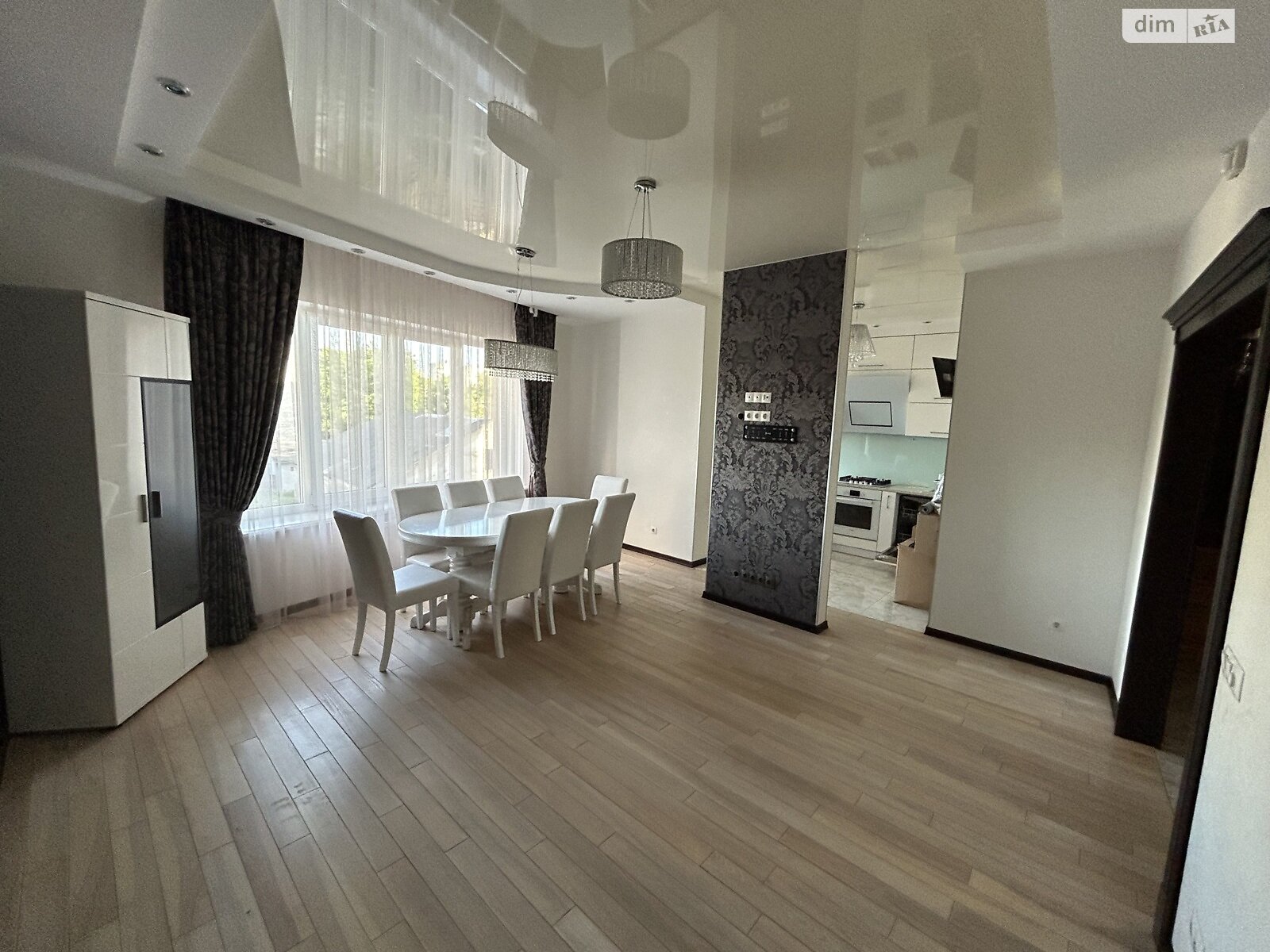 Продажа трехкомнатной квартиры в Львове, на ул. Караджича 29Г, район Зализнычный фото 1 Продажа трехкомнатной квартиры в Львове, на ул. Караджича 29Г, район Зализнычный фото 1