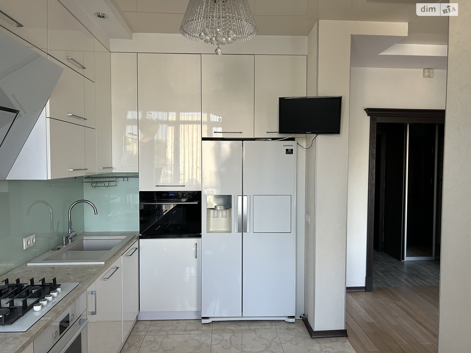 Продажа трехкомнатной квартиры в Львове, на ул. Караджича 29Г, район Зализнычный фото 1 Продажа трехкомнатной квартиры в Львове, на ул. Караджича 29Г, район Зализнычный фото 1