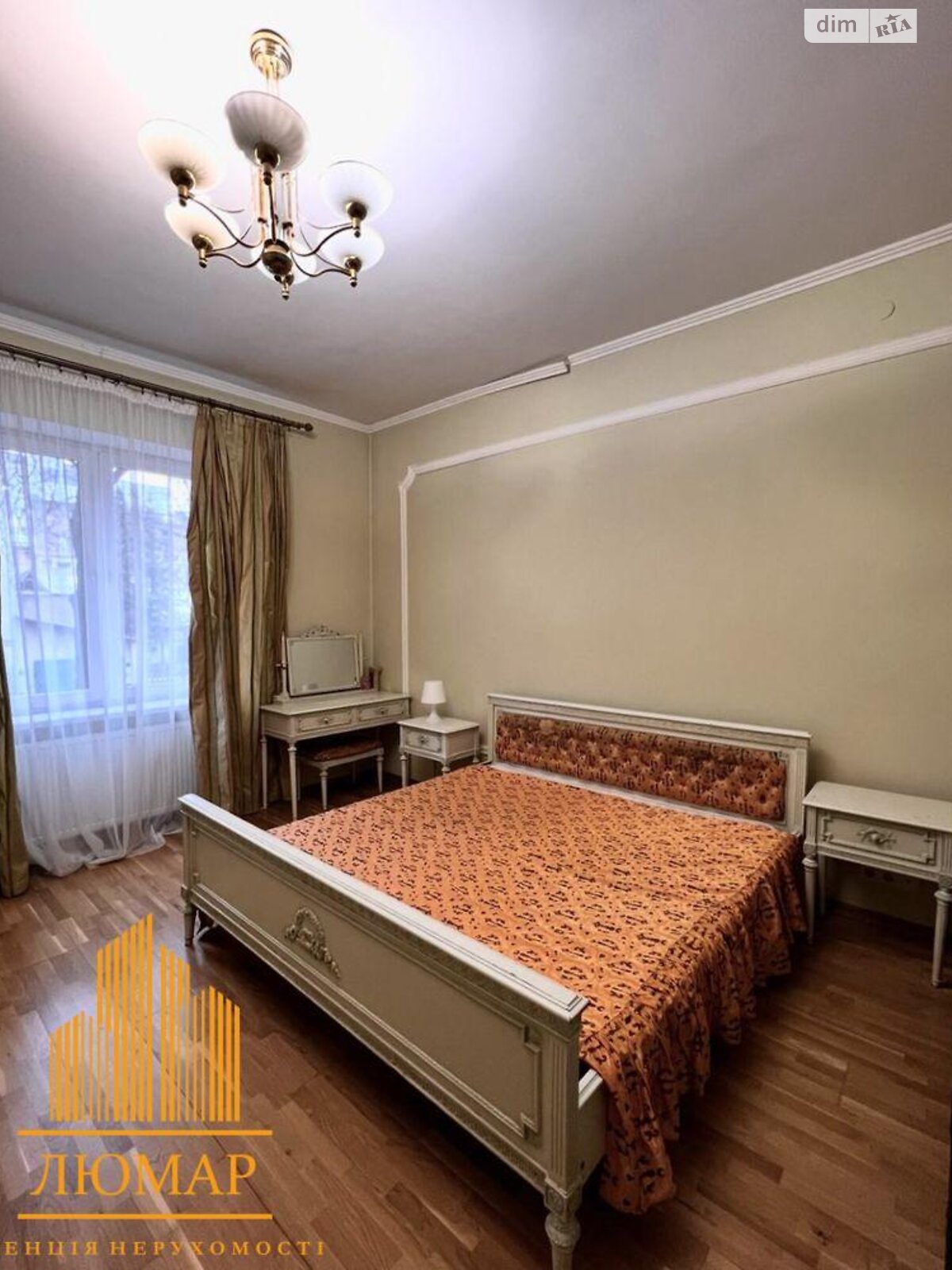 Продаж трикімнатної квартири в Львові, на вул. Квітки-Основ'яненка, район Залізничний фото 1 Продаж трикімнатної квартири в Львові, на вул. Квітки-Основ'яненка, район Залізничний фото 1