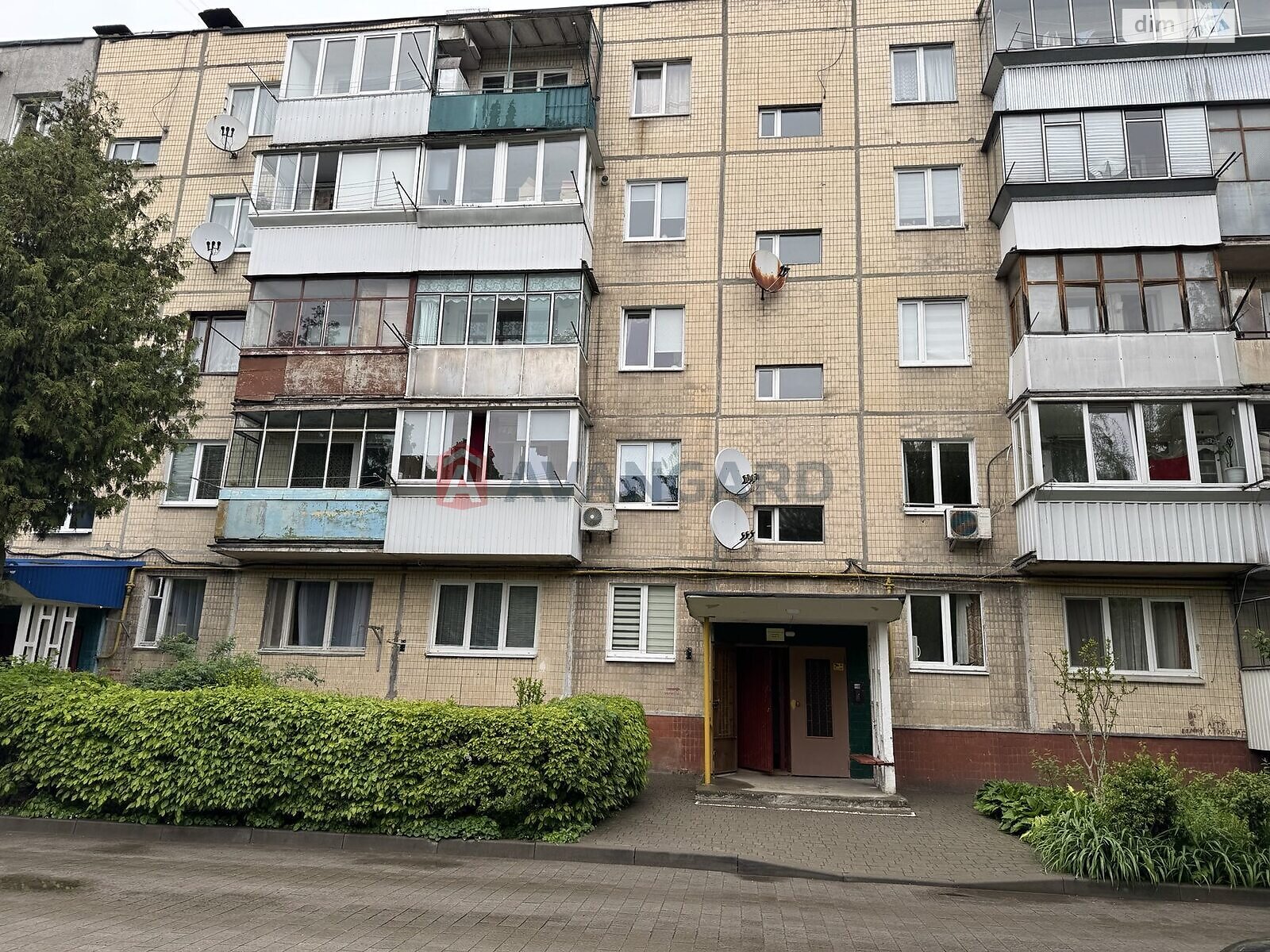 Продаж двокімнатної квартири в Львові, на вул. Любінська 97А, район Залізничний фото 1 Продаж двокімнатної квартири в Львові, на вул. Любінська 97А, район Залізничний фото 1