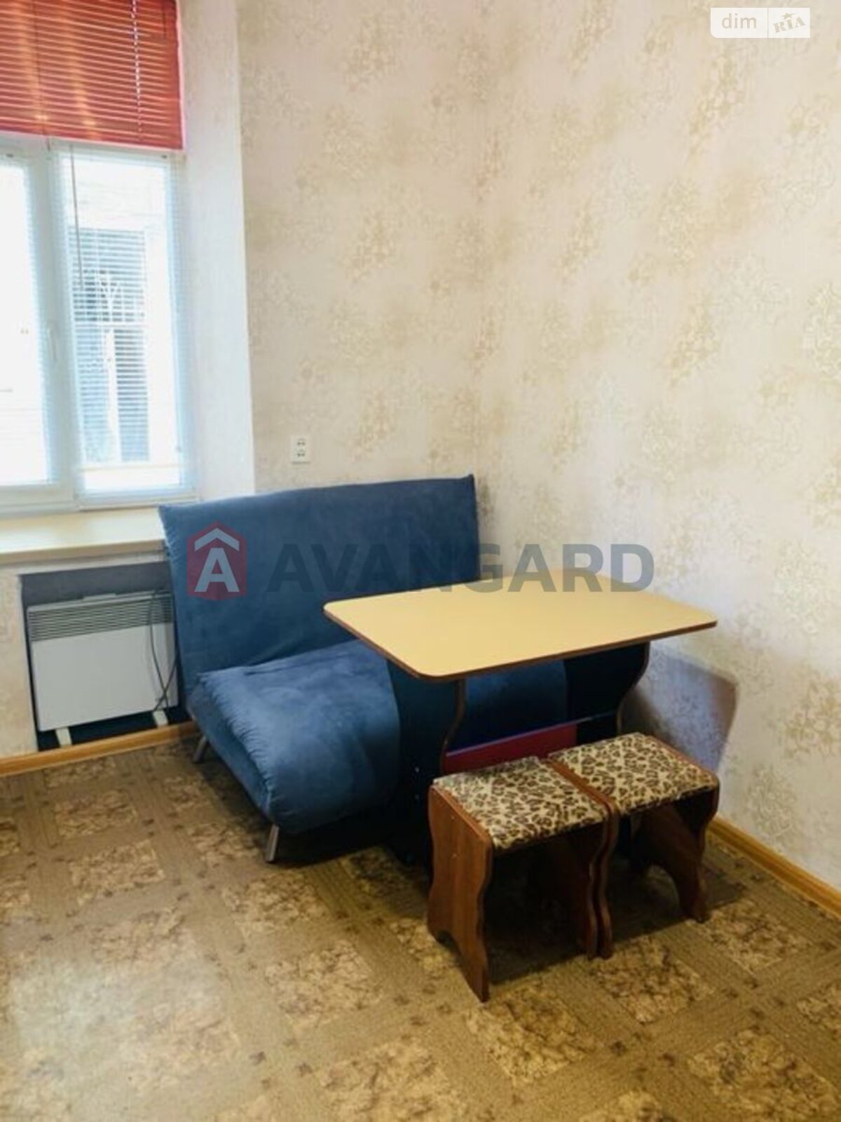Продаж однокімнатної квартири в Львові, на вул. Міхновських Братів 24, район Залізничний фото 1 Продаж однокімнатної квартири в Львові, на вул. Міхновських Братів 24, район Залізничний фото 1