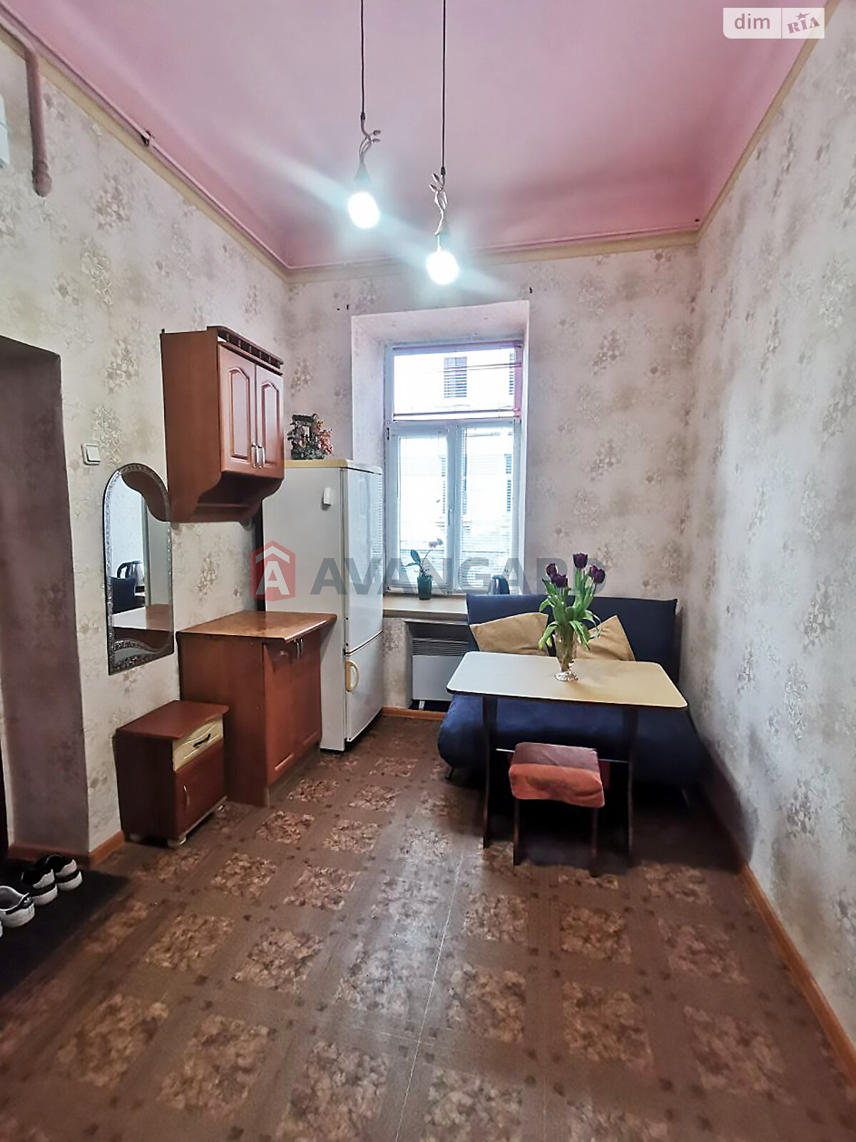 Продаж однокімнатної квартири в Львові, на вул. Міхновських Братів 24, район Залізничний фото 1 Продаж однокімнатної квартири в Львові, на вул. Міхновських Братів 24, район Залізничний фото 1