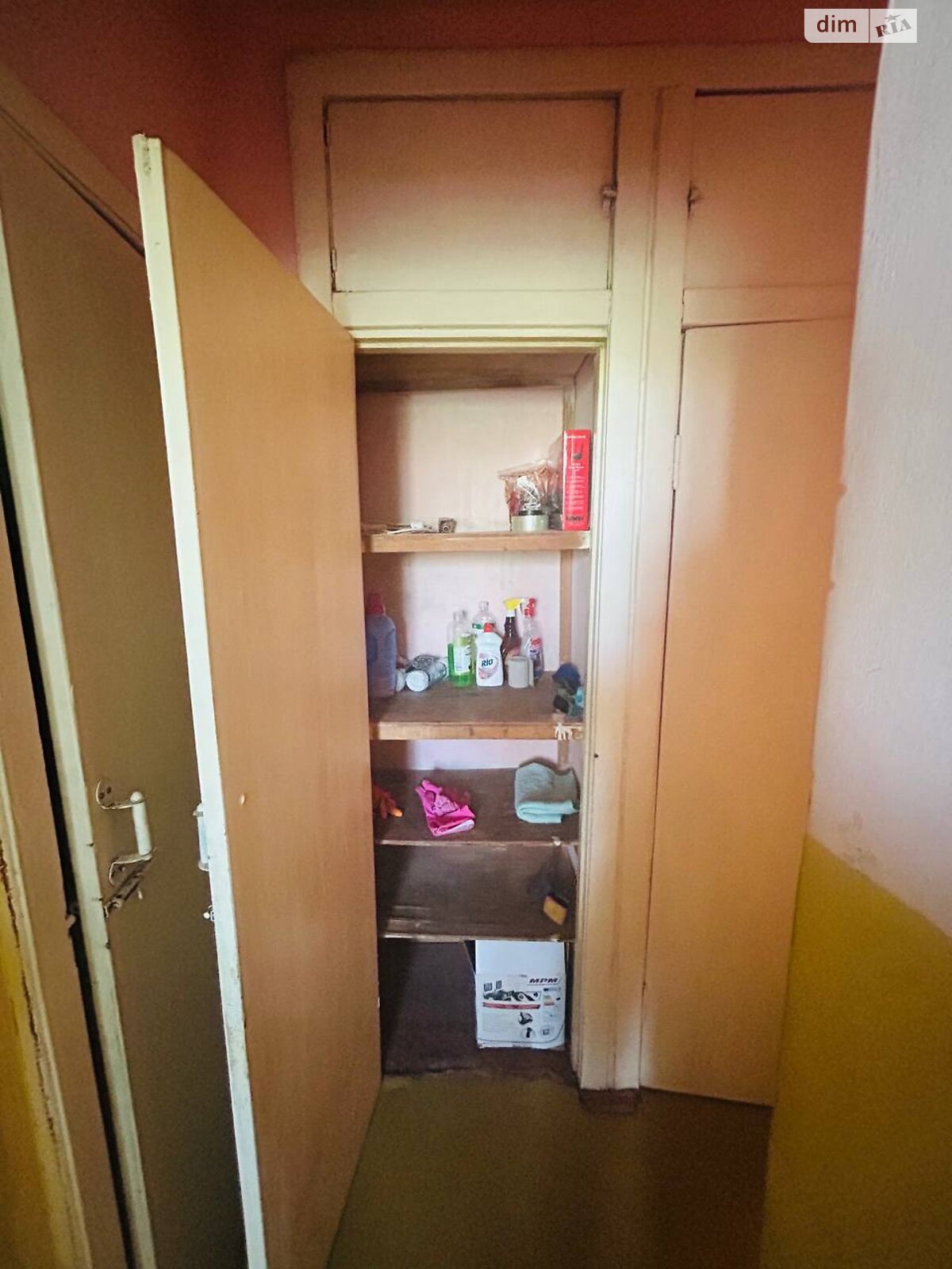 Продажа трехкомнатной квартиры в Львове, на ул. Петлюры Симона, район Зализнычный фото 1 Продажа трехкомнатной квартиры в Львове, на ул. Петлюры Симона, район Зализнычный фото 1