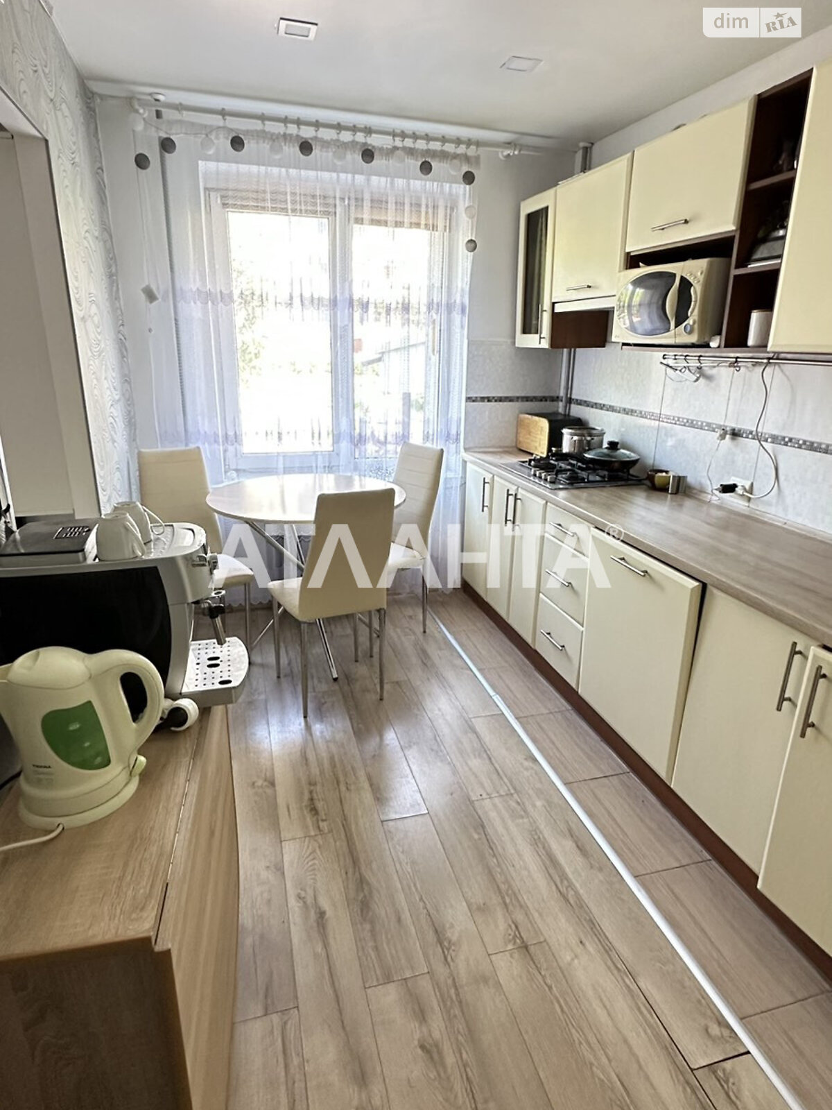 Продажа трехкомнатной квартиры в Львове, на ул. Выговского Ивана, район Зализнычный фото 1 Продажа трехкомнатной квартиры в Львове, на ул. Выговского Ивана, район Зализнычный фото 1