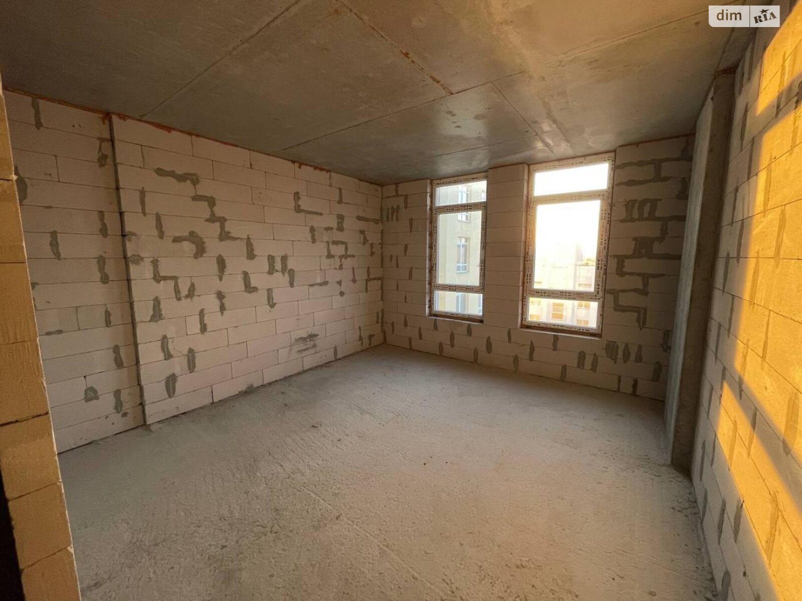 Продажа трехкомнатной квартиры в Львове, на ул. Гетьмана Ивана Мазепы, район Замарстынов фото 1 Продажа трехкомнатной квартиры в Львове, на ул. Гетьмана Ивана Мазепы, район Замарстынов фото 1