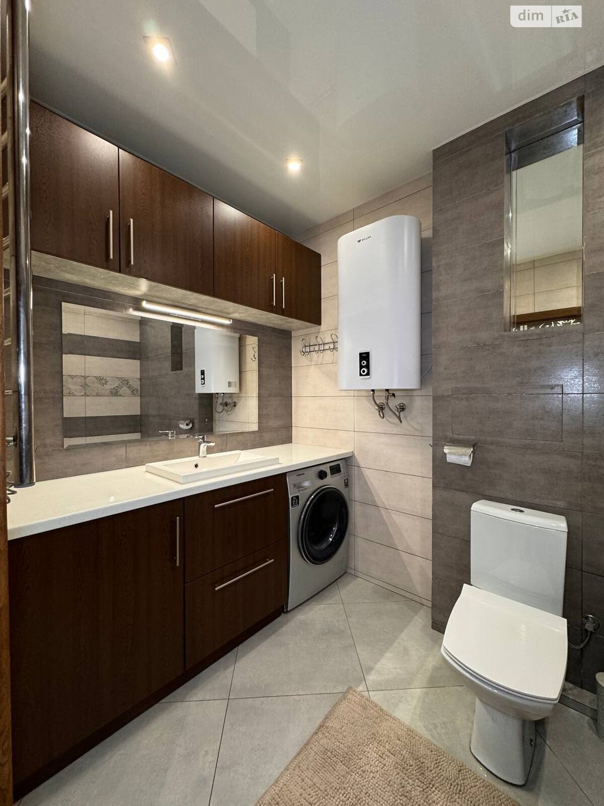 Продажа двухкомнатной квартиры в Львове, на ул. Линкольна Авраама 6А, район Замарстынов фото 1 Продажа двухкомнатной квартиры в Львове, на ул. Линкольна Авраама 6А, район Замарстынов фото 1